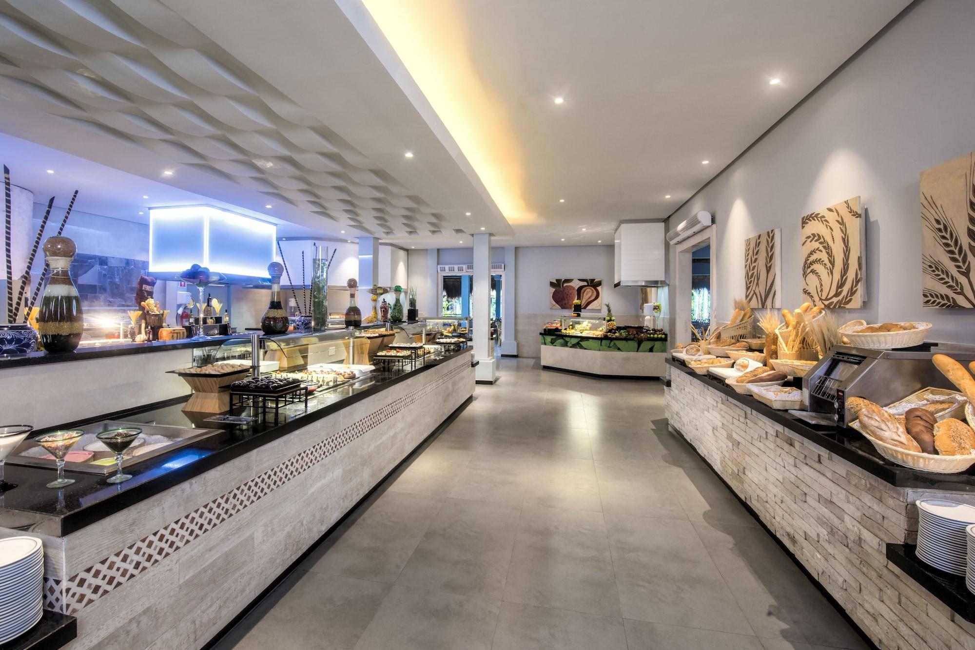 Restaurant Iberostar Waves Tucán - All Inclusive