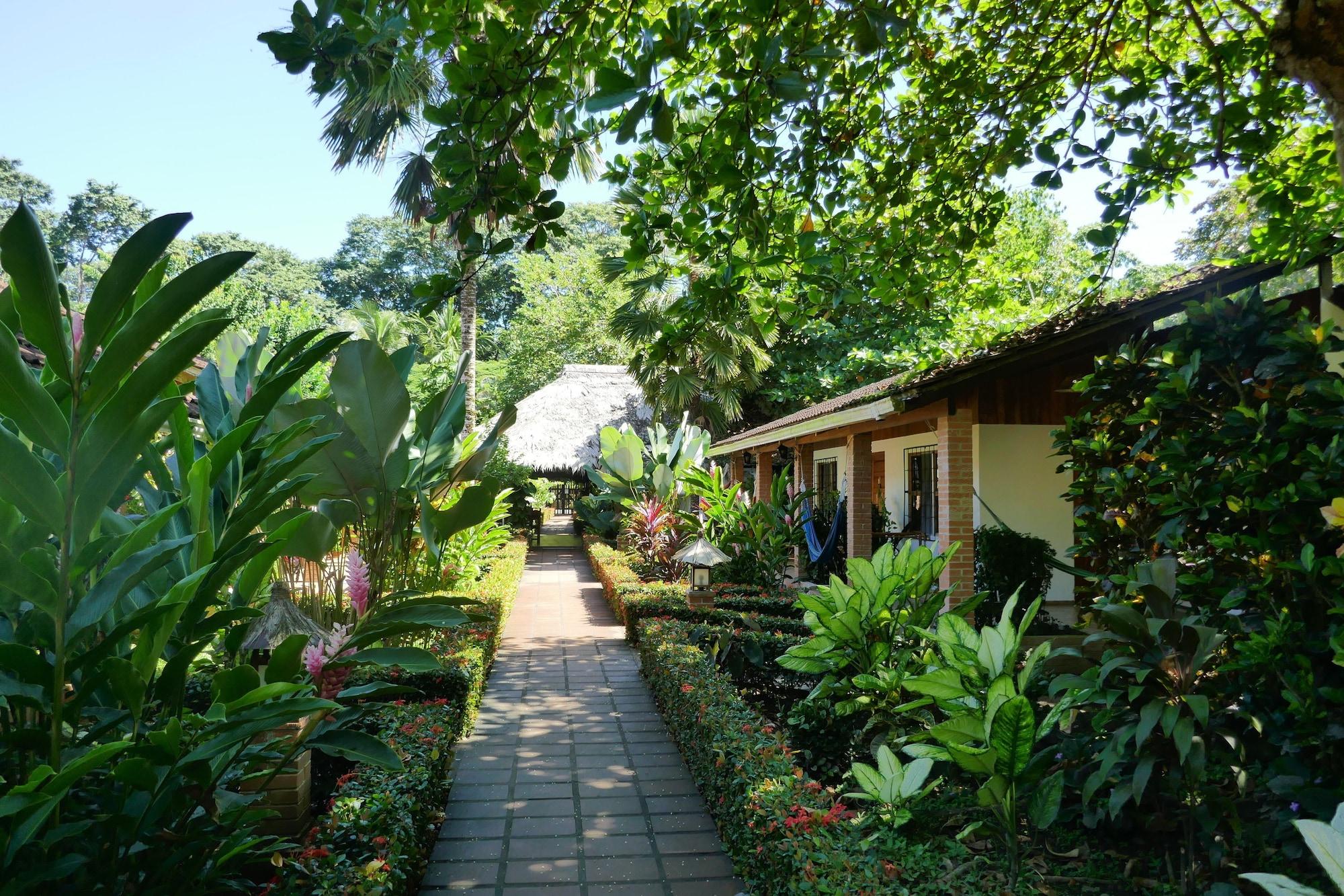 Vista Exterior Hotel Escape Caribeño