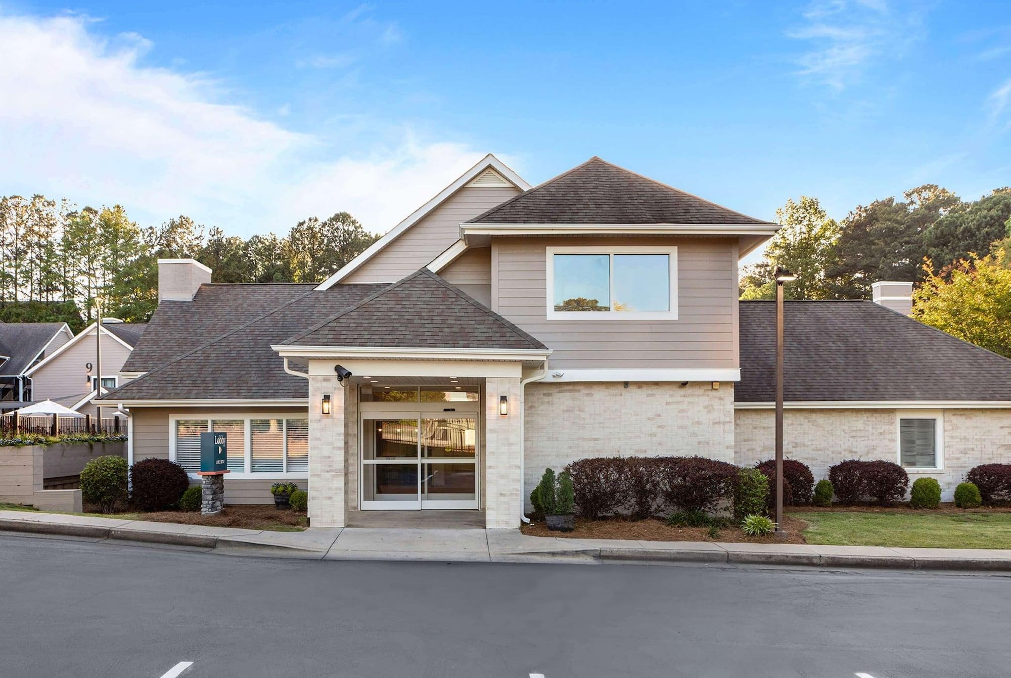 Vista Exterior WaterWalk Extended Stay by Wyndham Atlanta Perimeter