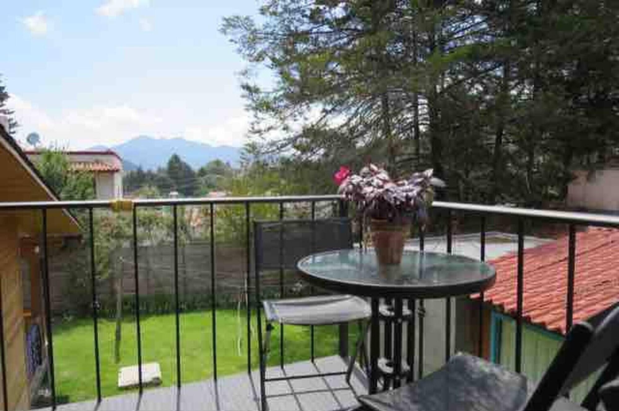Varios Room in Guest Room - Studio With a Fantastic View