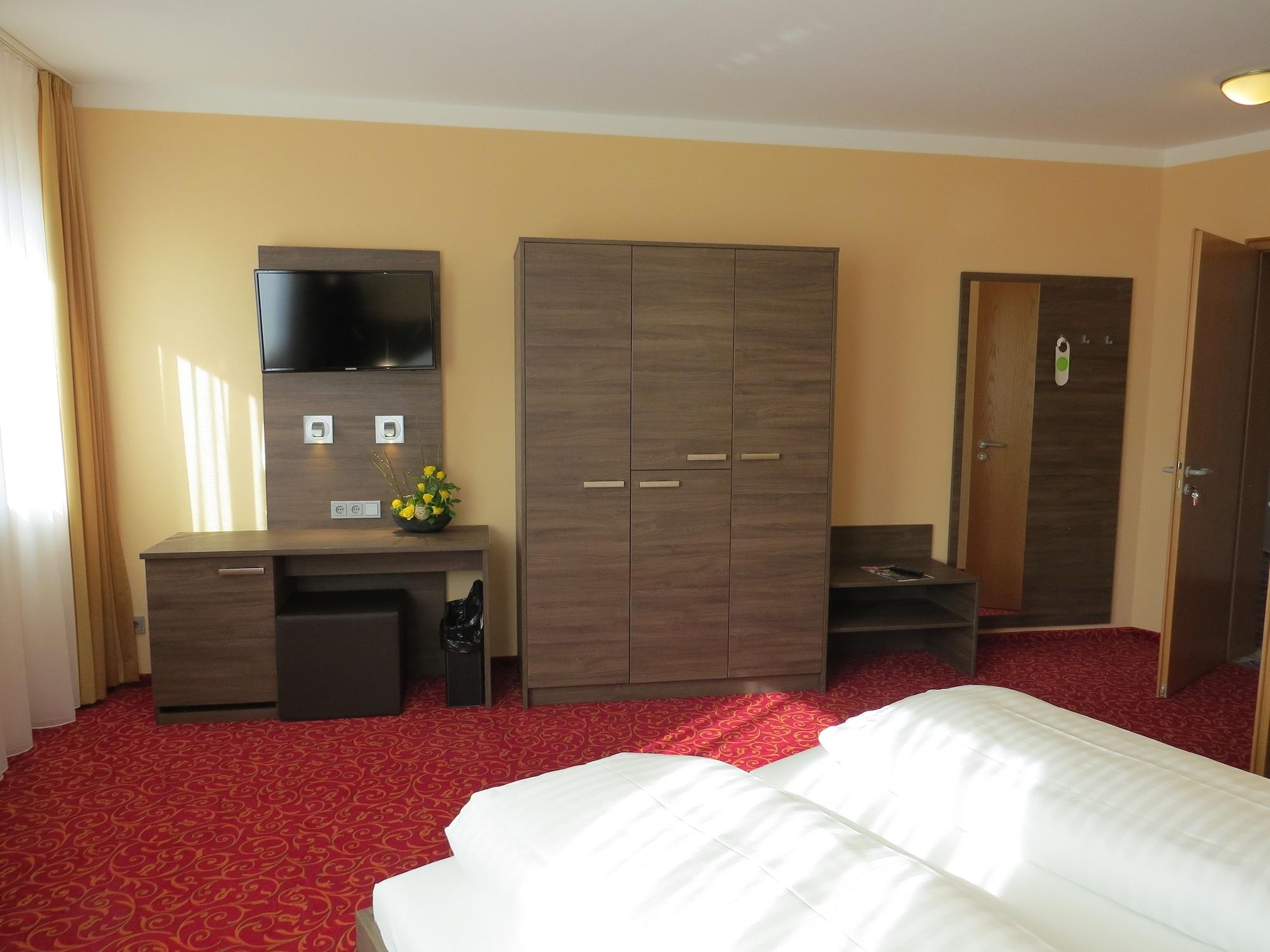 Habitación Hotel Lampertheim Flair GmbH & Co. KG