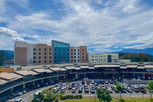 Alojamiento - Hyatt Place San José/Pinares