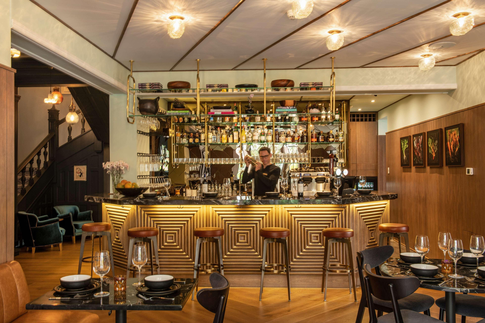 Bar/Salón HAB Hotel