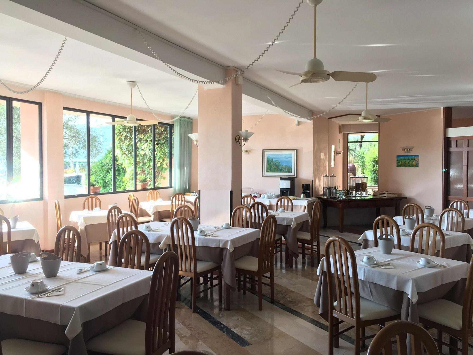 Restaurant Residence Appartamenti Wieland