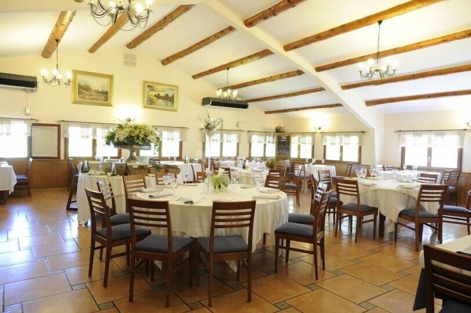 Bar/Salón Delta Hotel