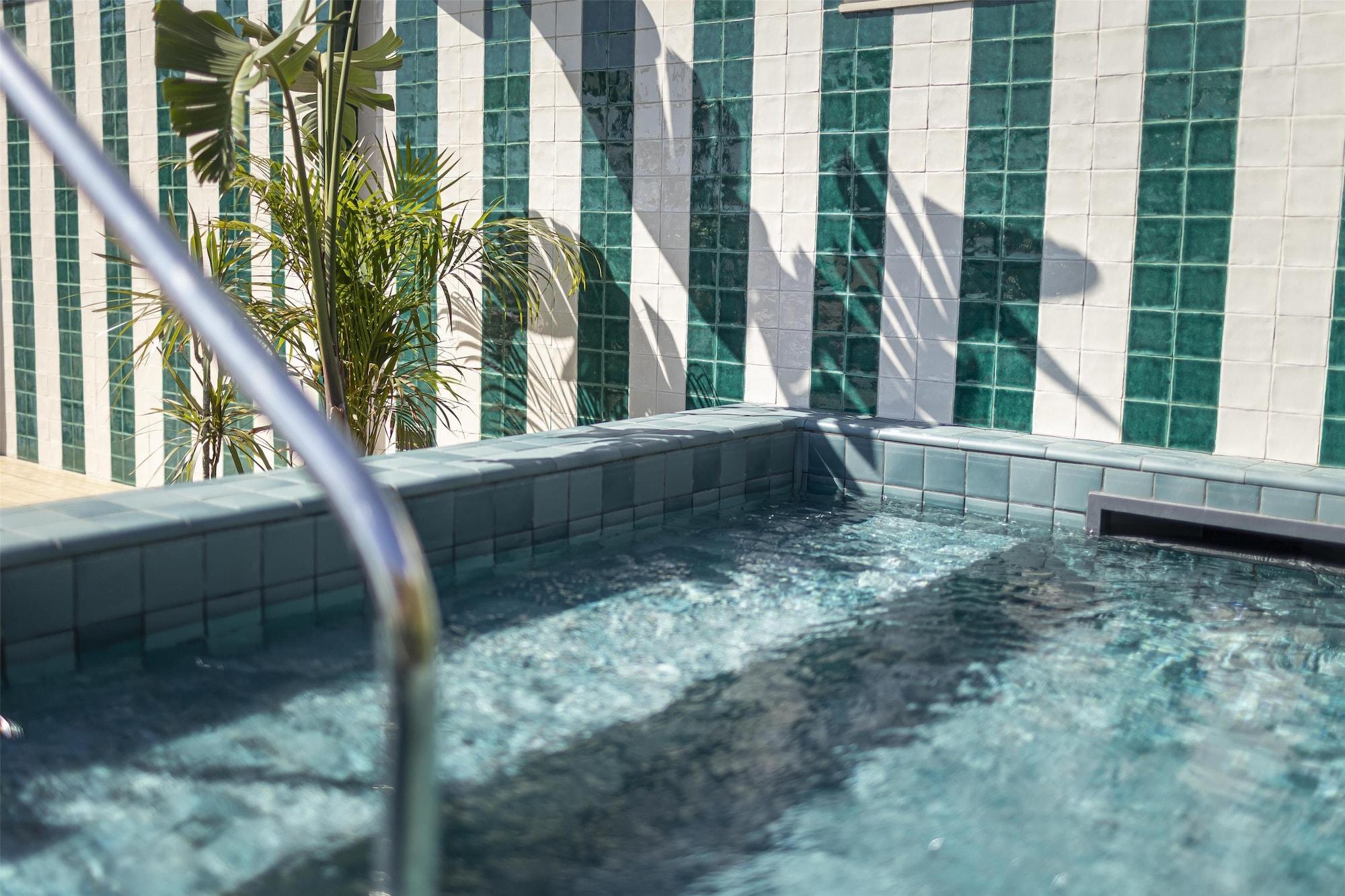 Spa Via Sants Hotel Barcelona, Tapestry Collection by Hilton