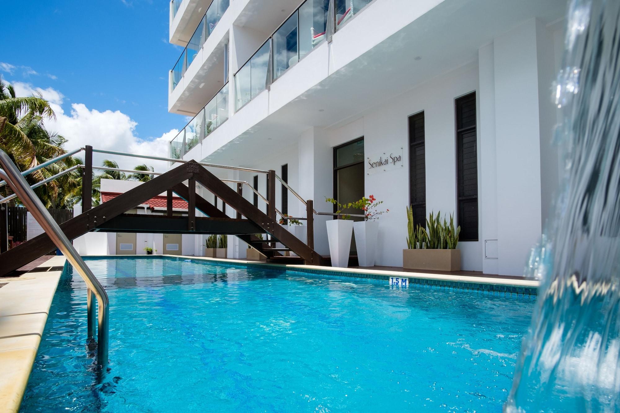 Vista Exterior Ramada Suites by Wyndham Wailoaloa Beach Fiji