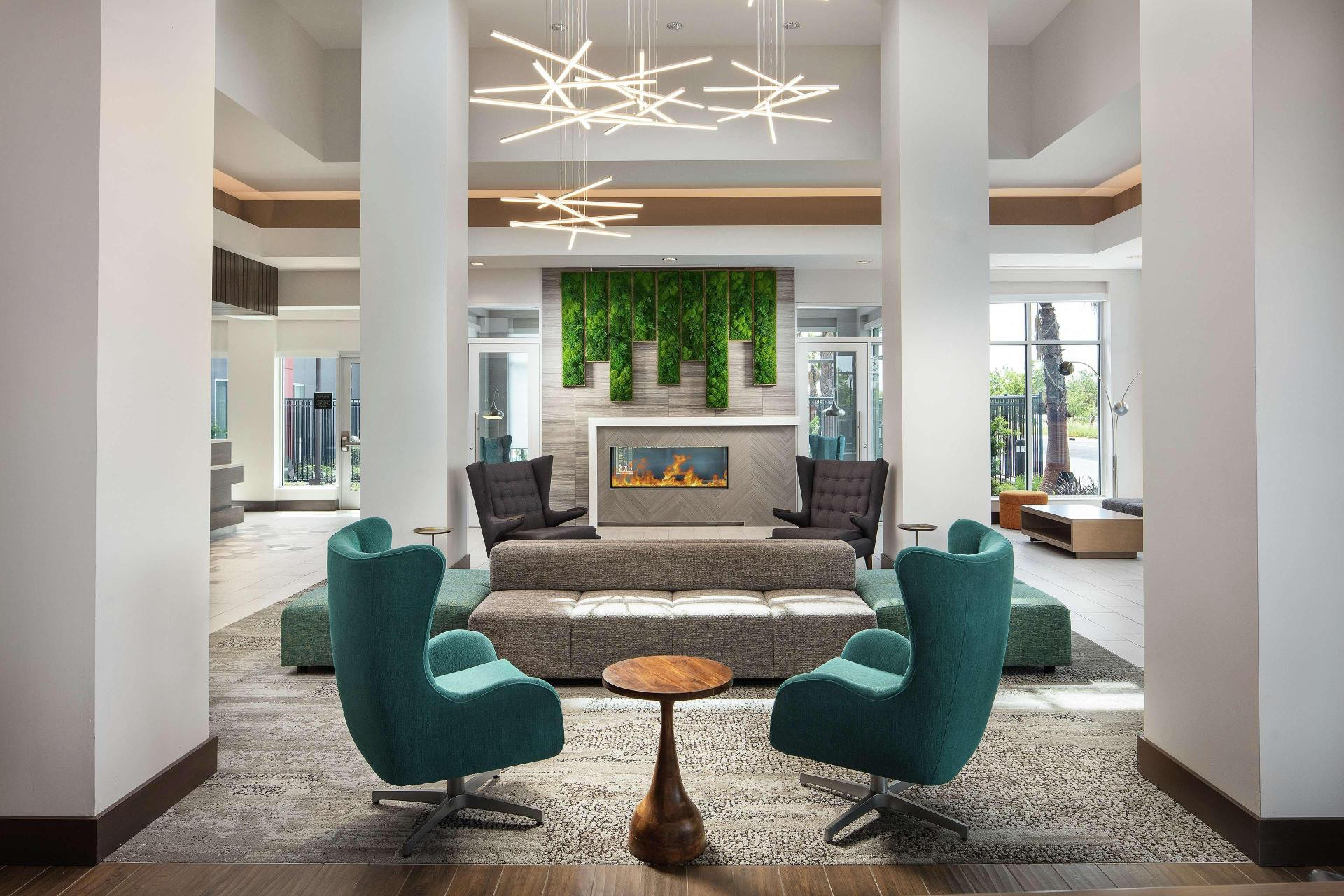 Vista Lobby Hilton Garden Inn Sacramento Airport Natomas