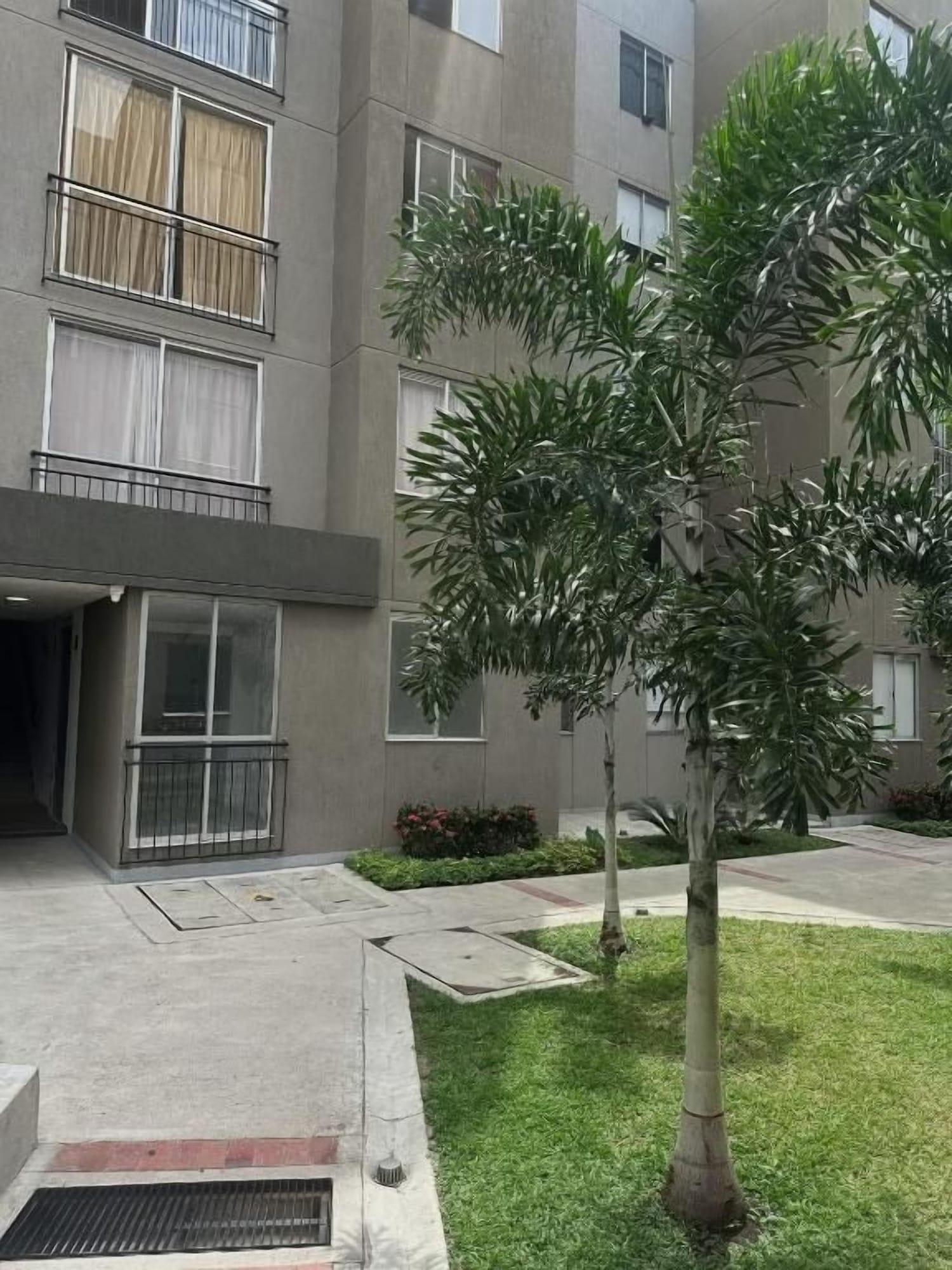 Vista Exterior Apartamento, Tranquilo, Céntrico a 15 Minutos de la Villa Olímpica Ibagué