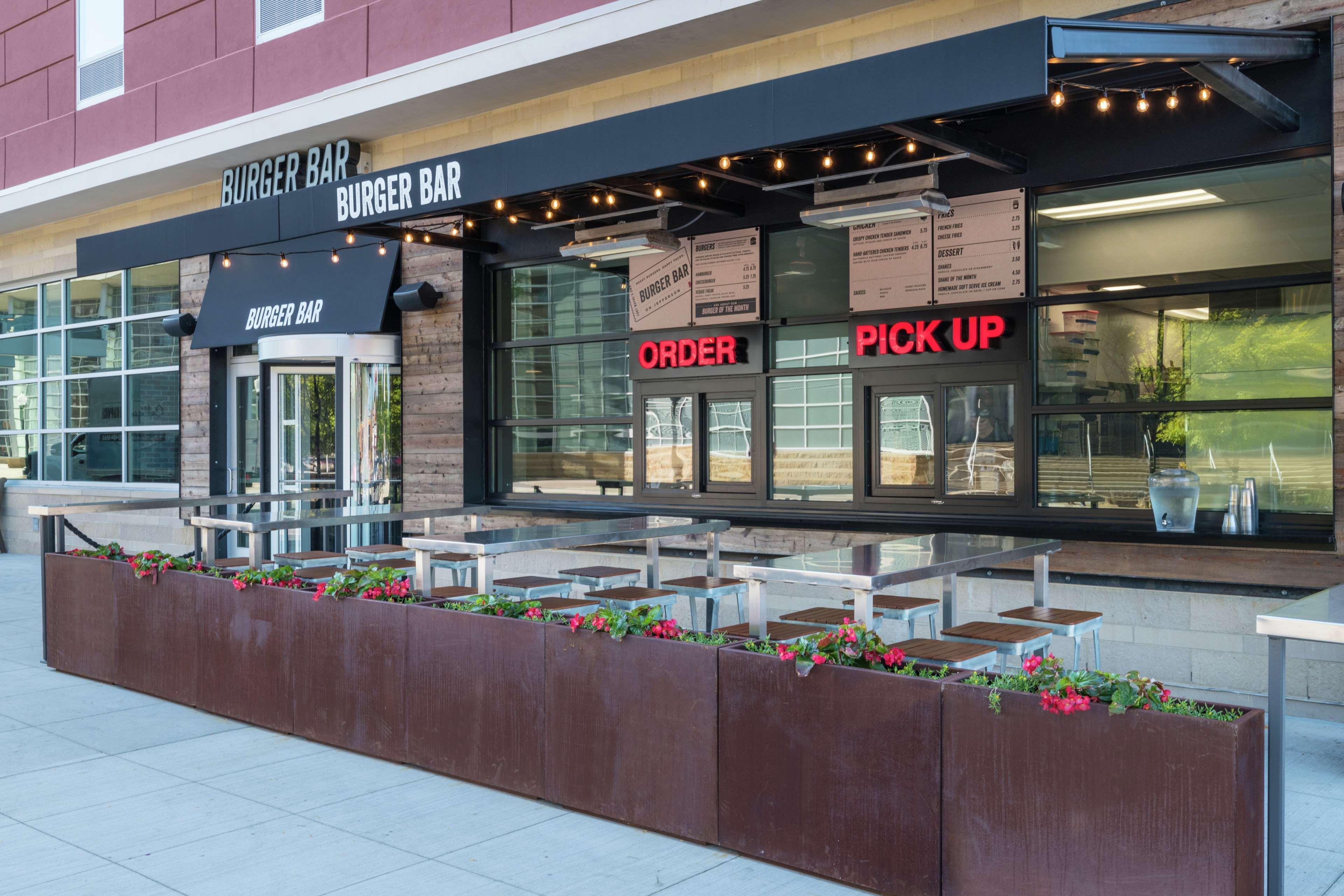 Restaurant Hampton Inn & Suites Fort Wayne Downtown