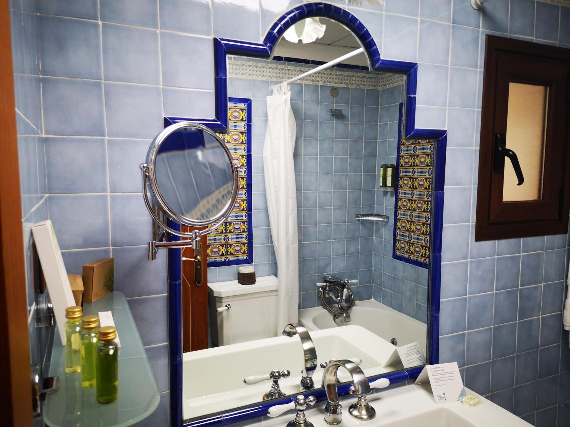 Equipamiento de Habitación La Llave de la Judería