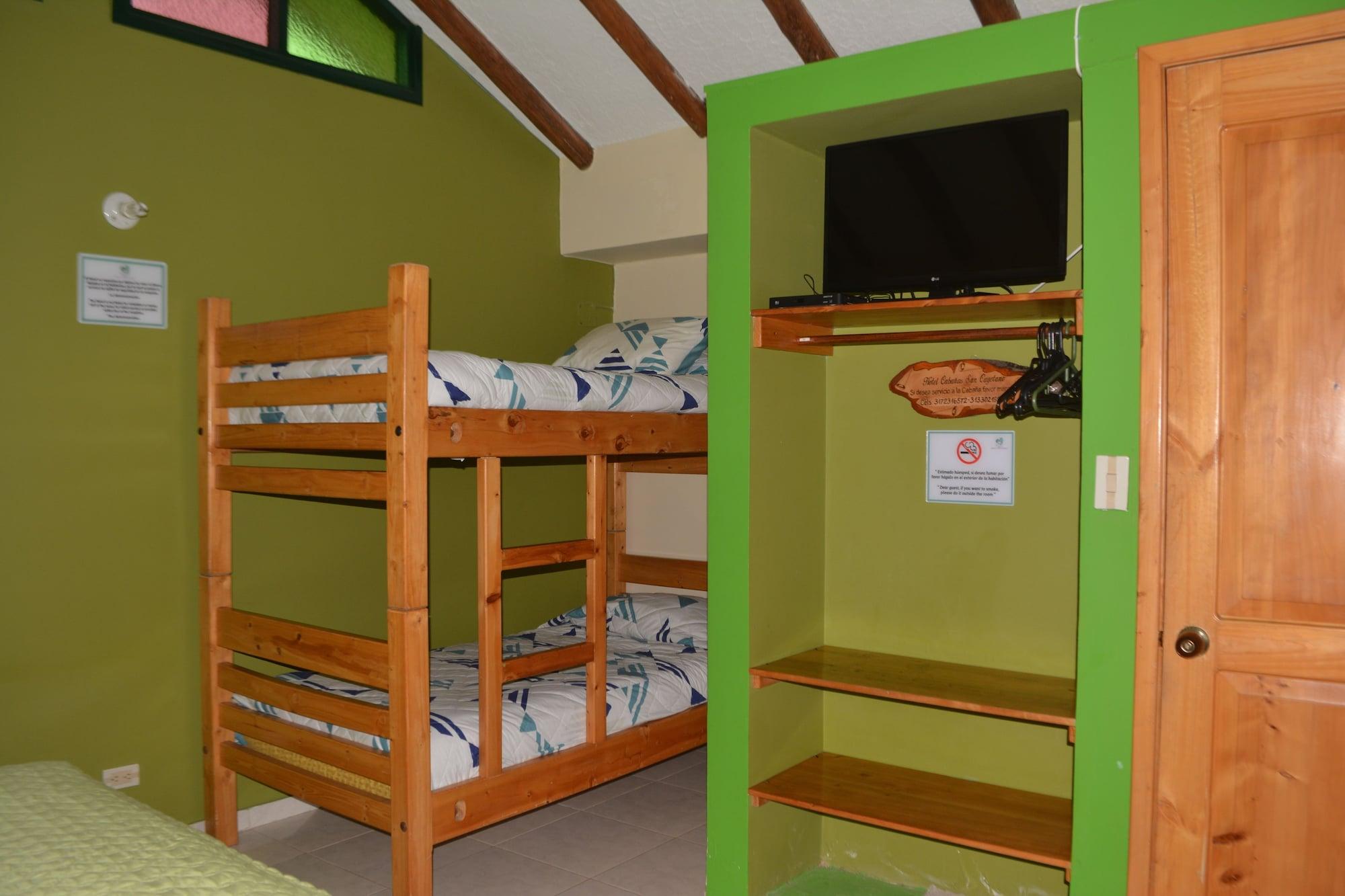 Set de Habitación Hotel Cabañas San Cayetano