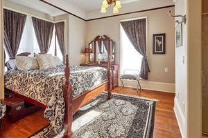 Alquiler Vacacional - Historic Silverton Home 5 BR, 6 Bath.  Ask about 6th & 7th bedroom add-ons.