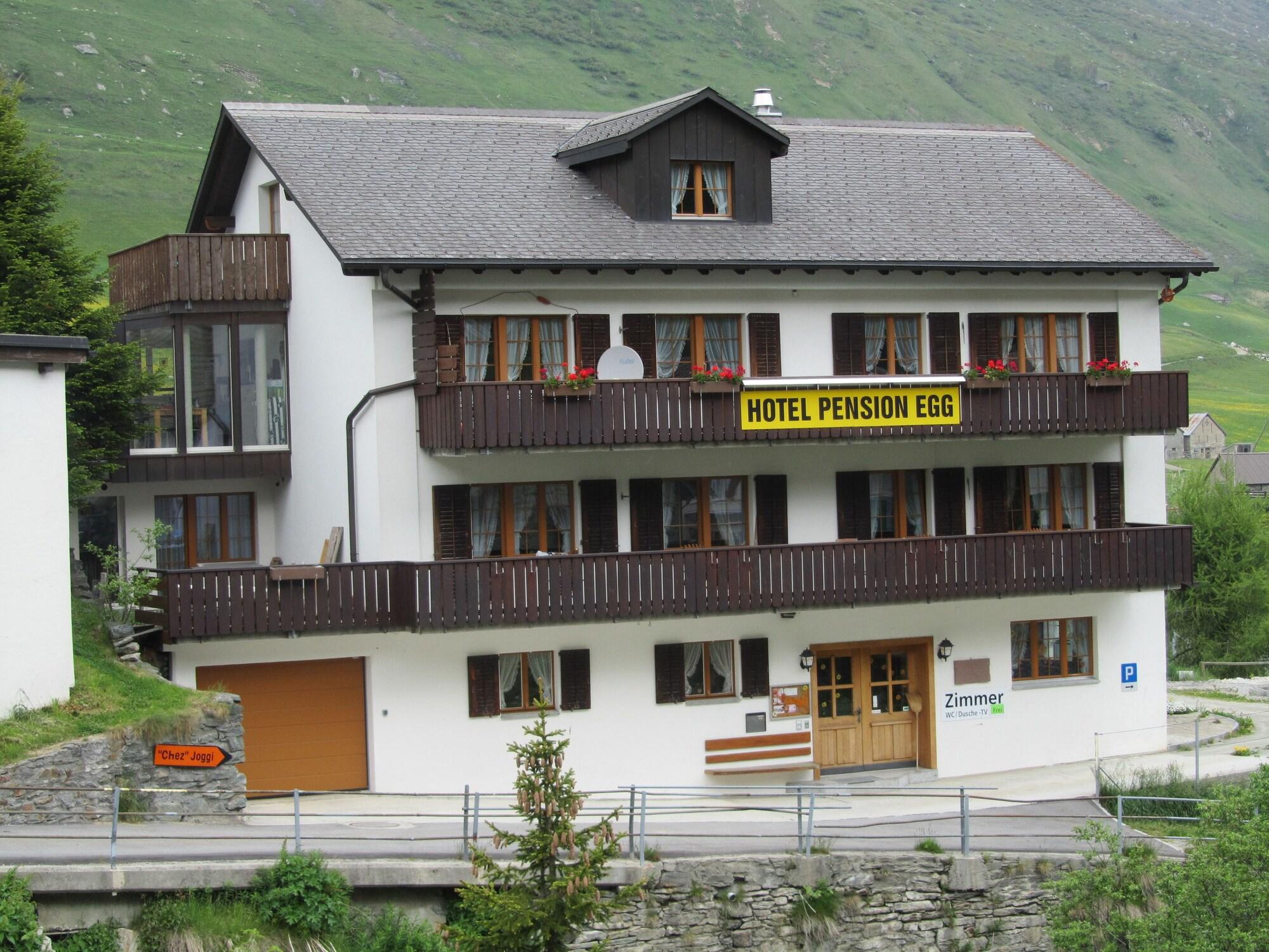 Varios Pension Egg