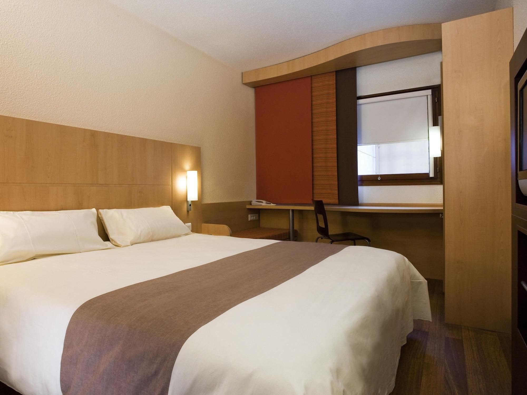 Habitación ibis Montes Claros Shopping