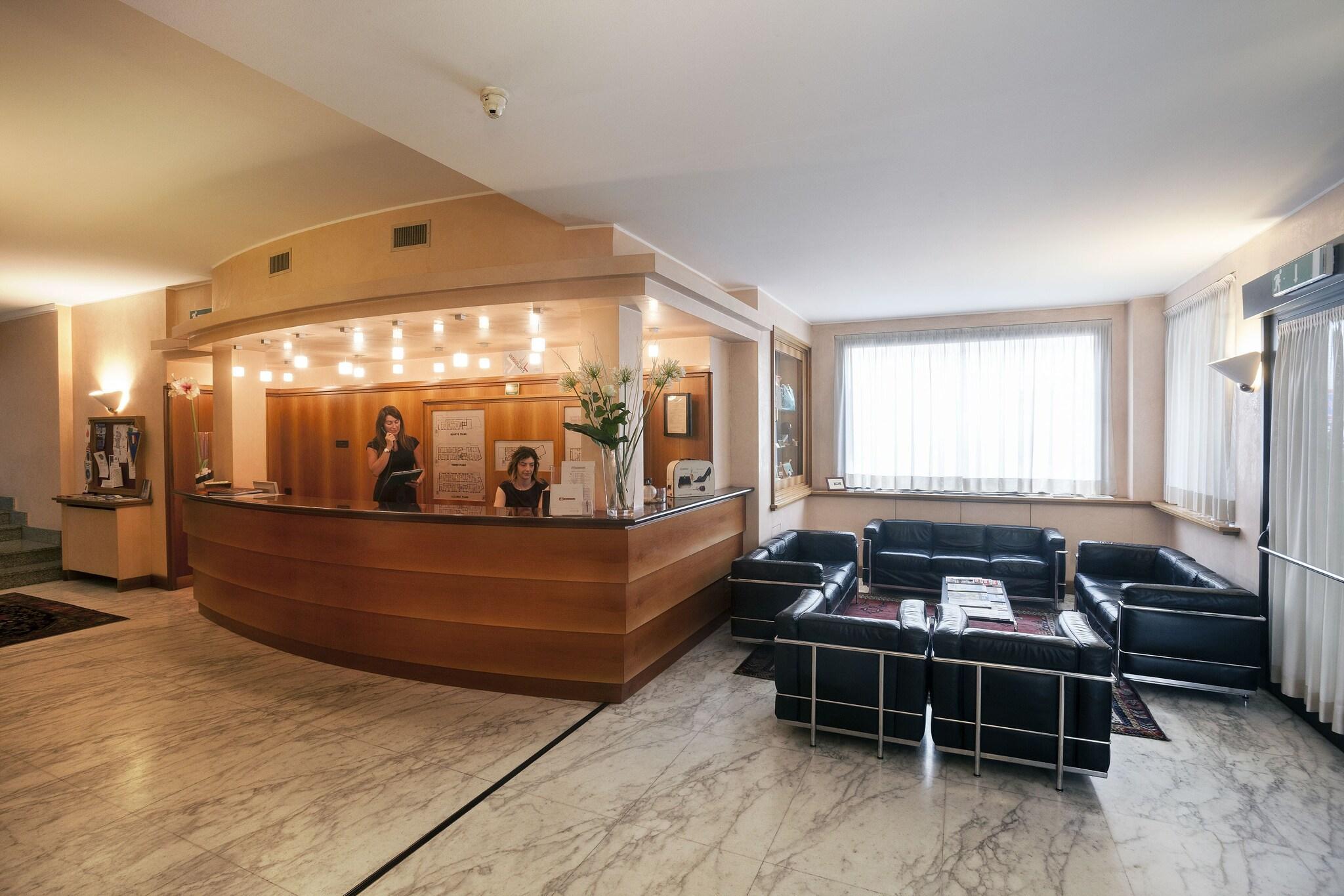 Vista Lobby Hotel Del Riale