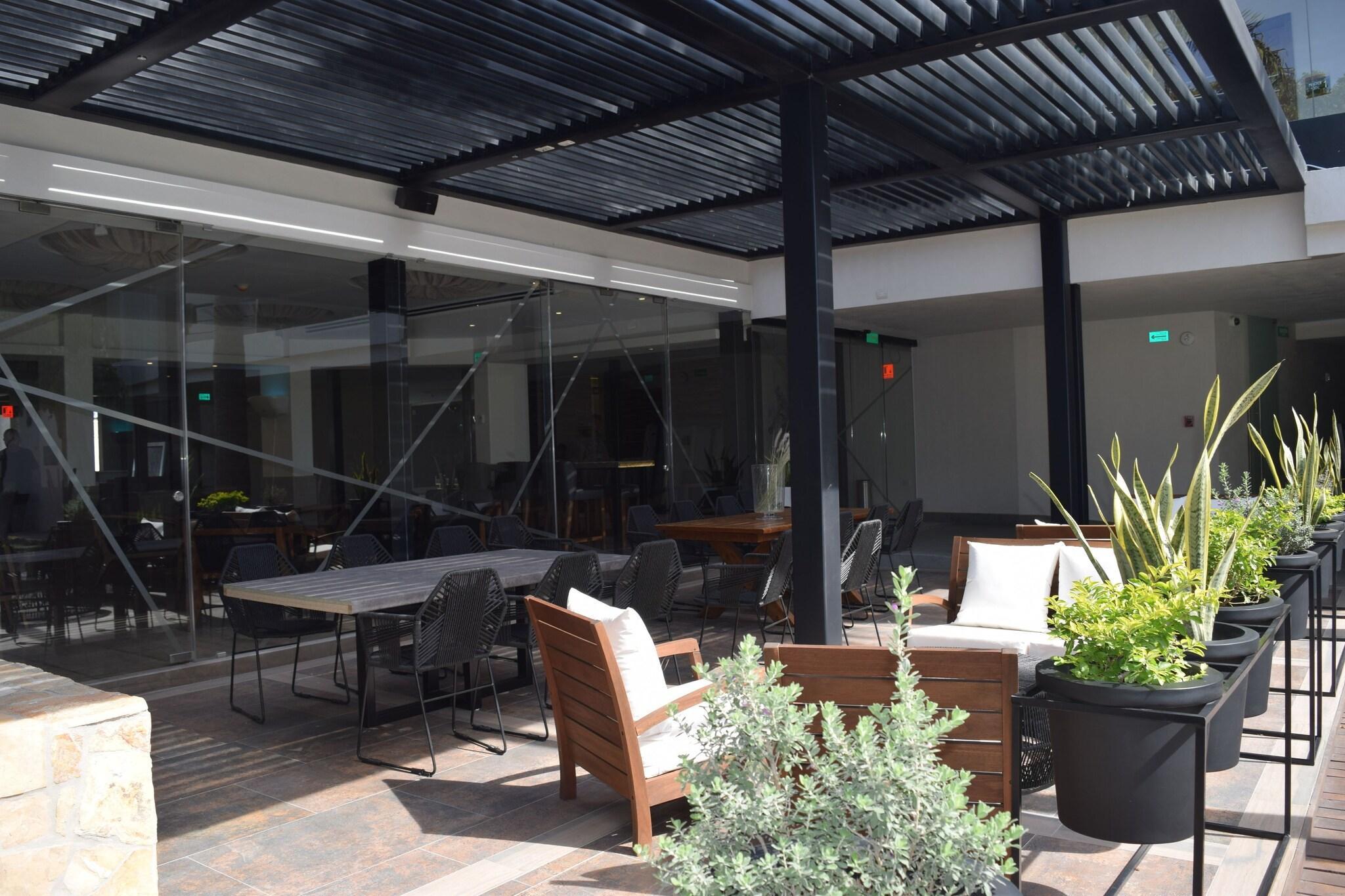 Vista Lobby Marsella 45