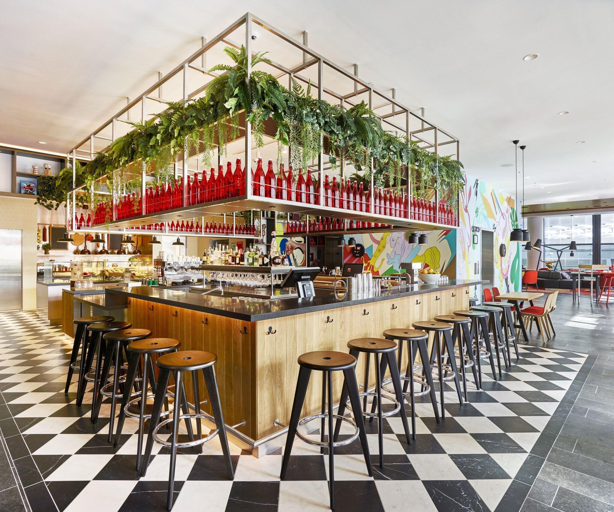 Restaurant citizenM Miami Brickell