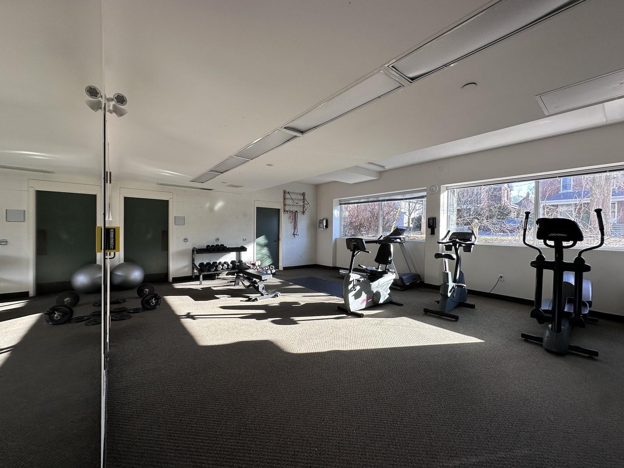 Gimnasio Donald Gordon Hotel and Conference Centre