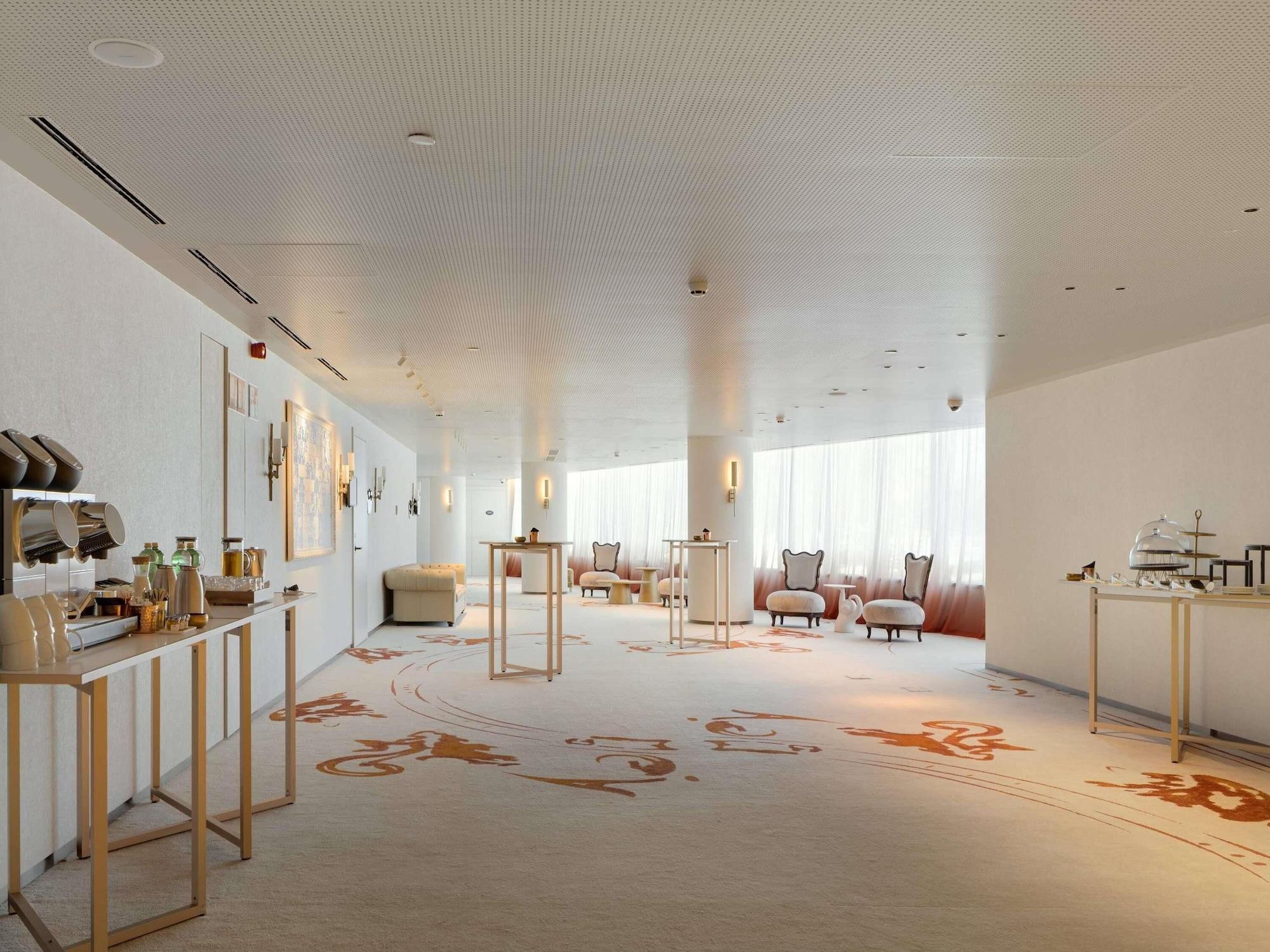 Sala de Reuniones SLS Barcelona