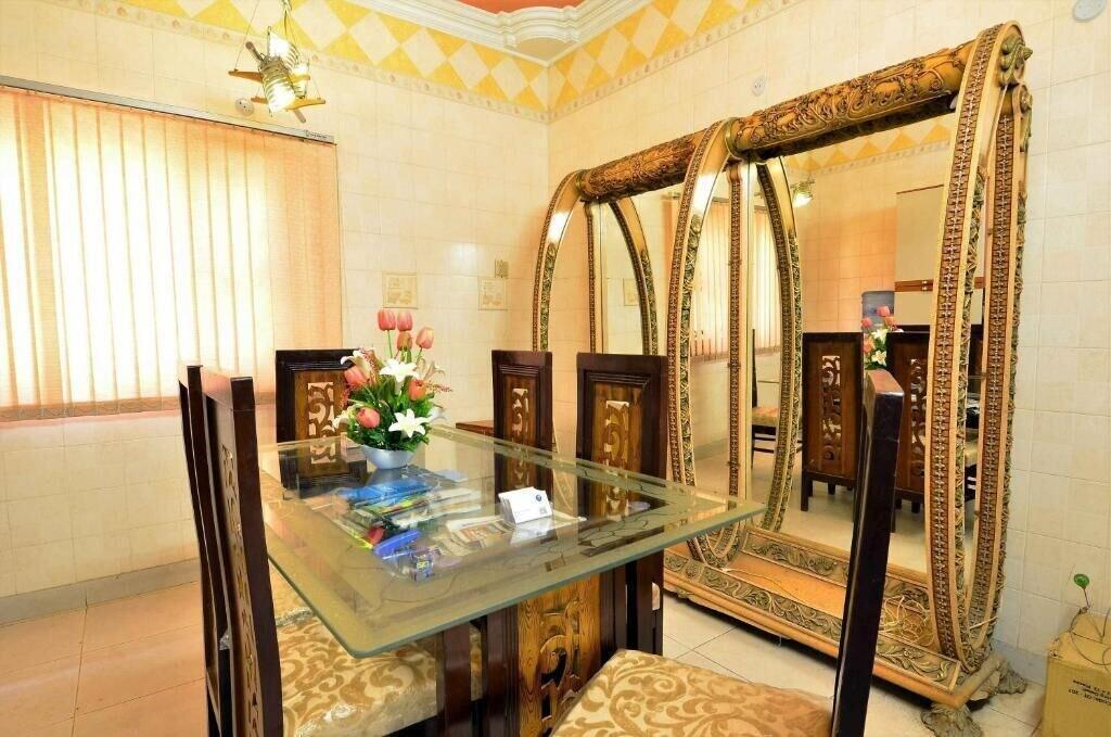 Restaurant Hotel Blue Sky Karachi