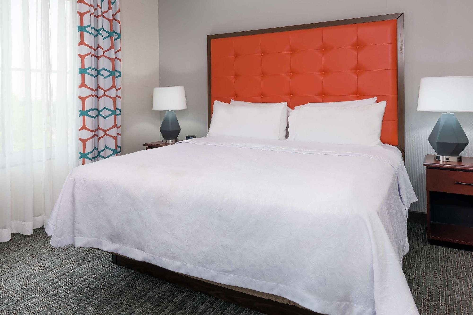 Habitación Homewood Suites by Hilton Cleveland-Beachwood