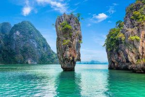 Actividad - Isla James Bond e Isla Naka en catamarán rápido con almuerzo - Excursión de día completo