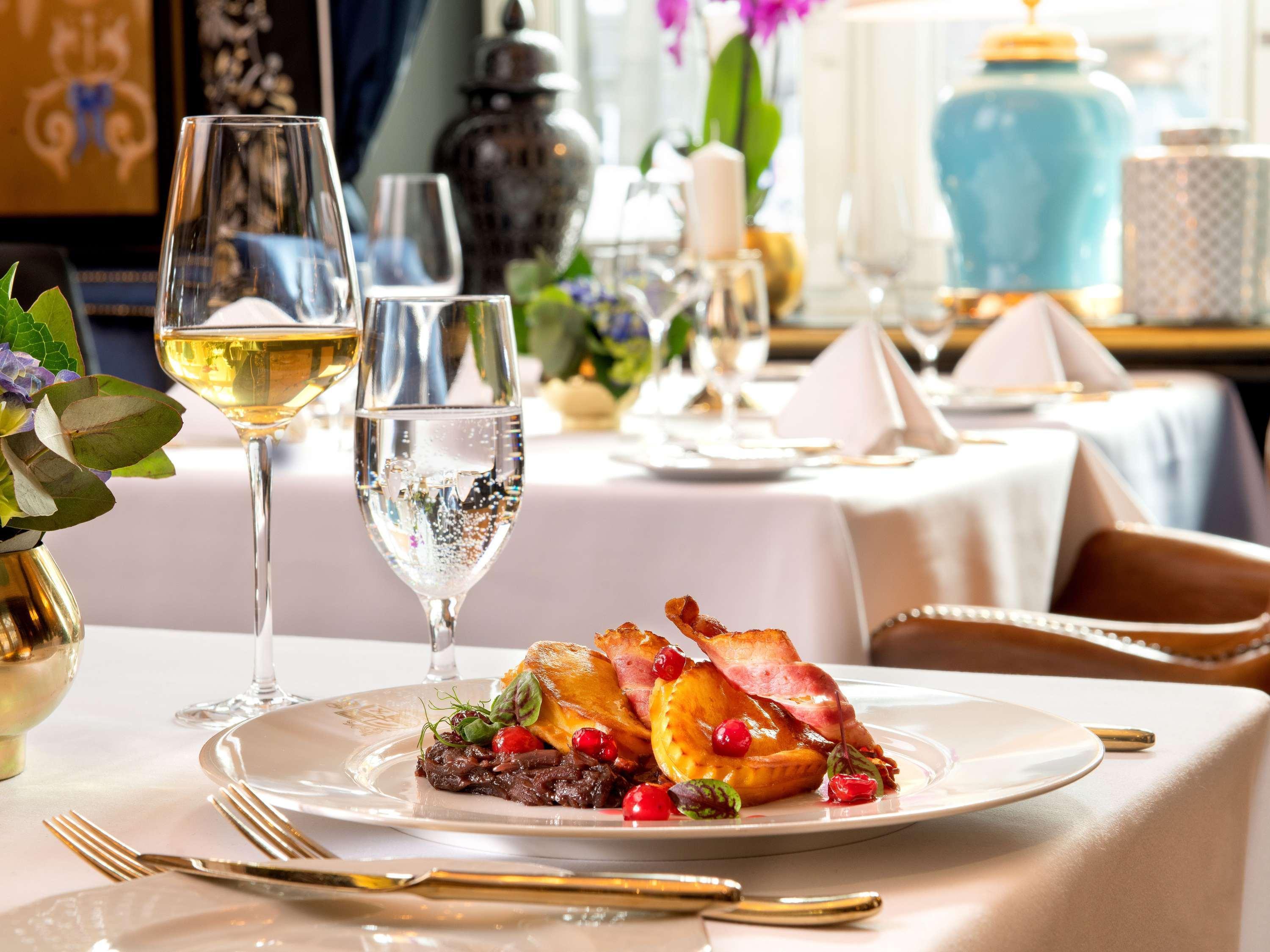 Restaurant Bachleda Luxury Hotel Kraków - MGallery Collection