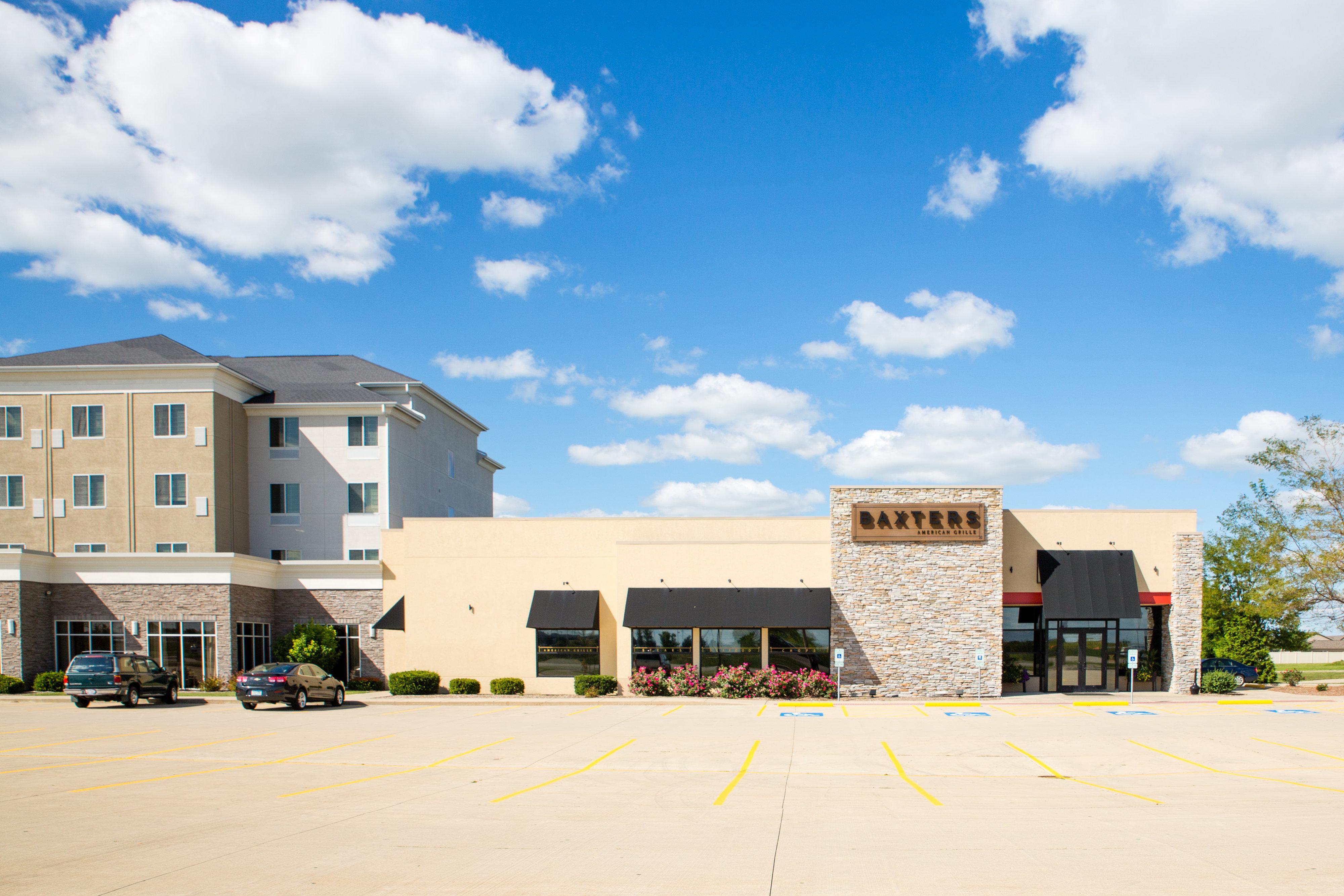 Restaurant Holiday Inn Bloomington-Airport by IHG