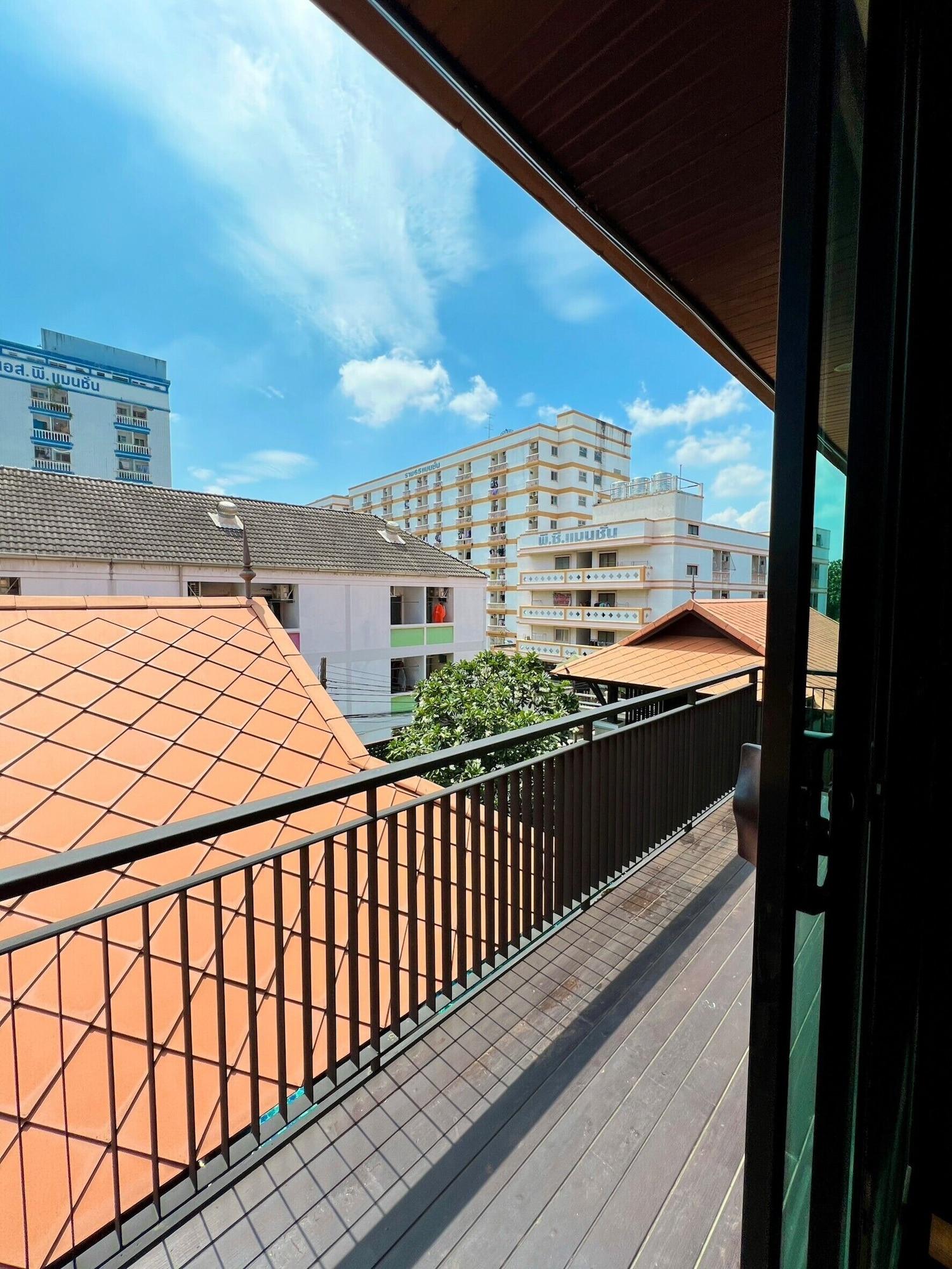 Equipamiento de Habitación Yotaka Bangkok Hotel