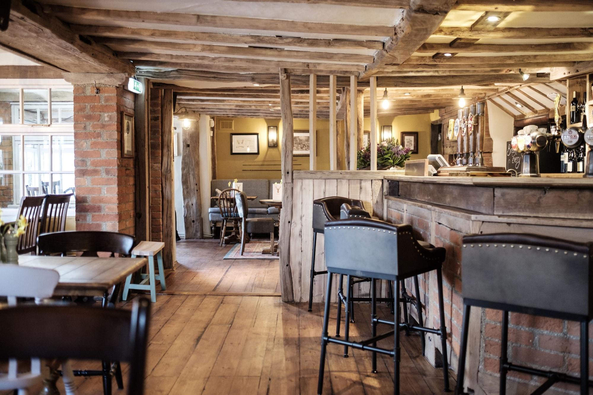 Bar/Salón The White Hart