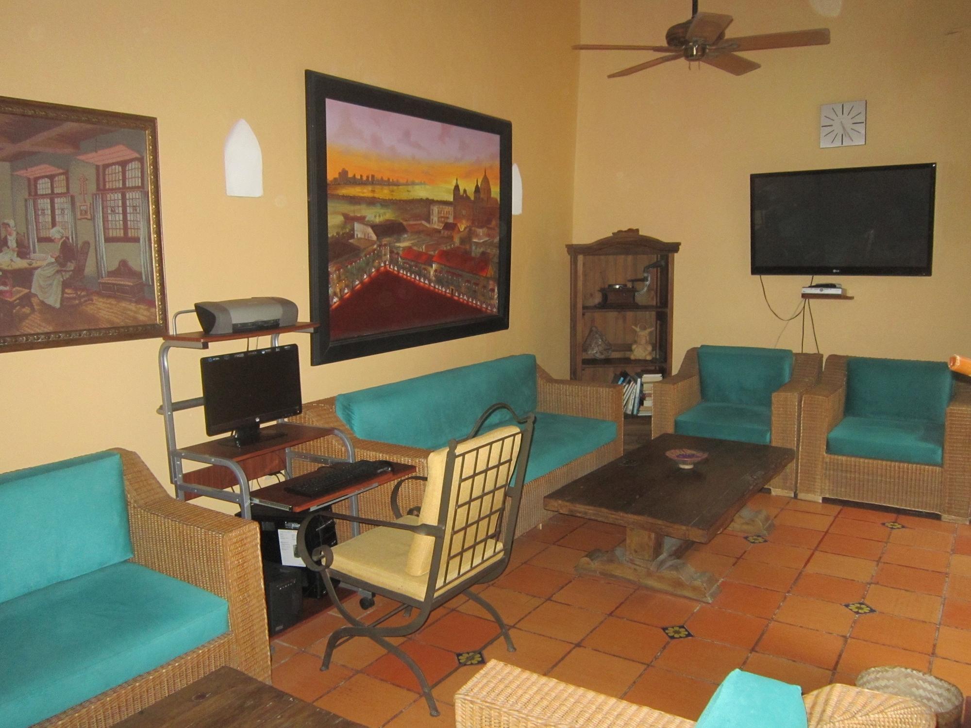 Vista Lobby Casa India Catalina