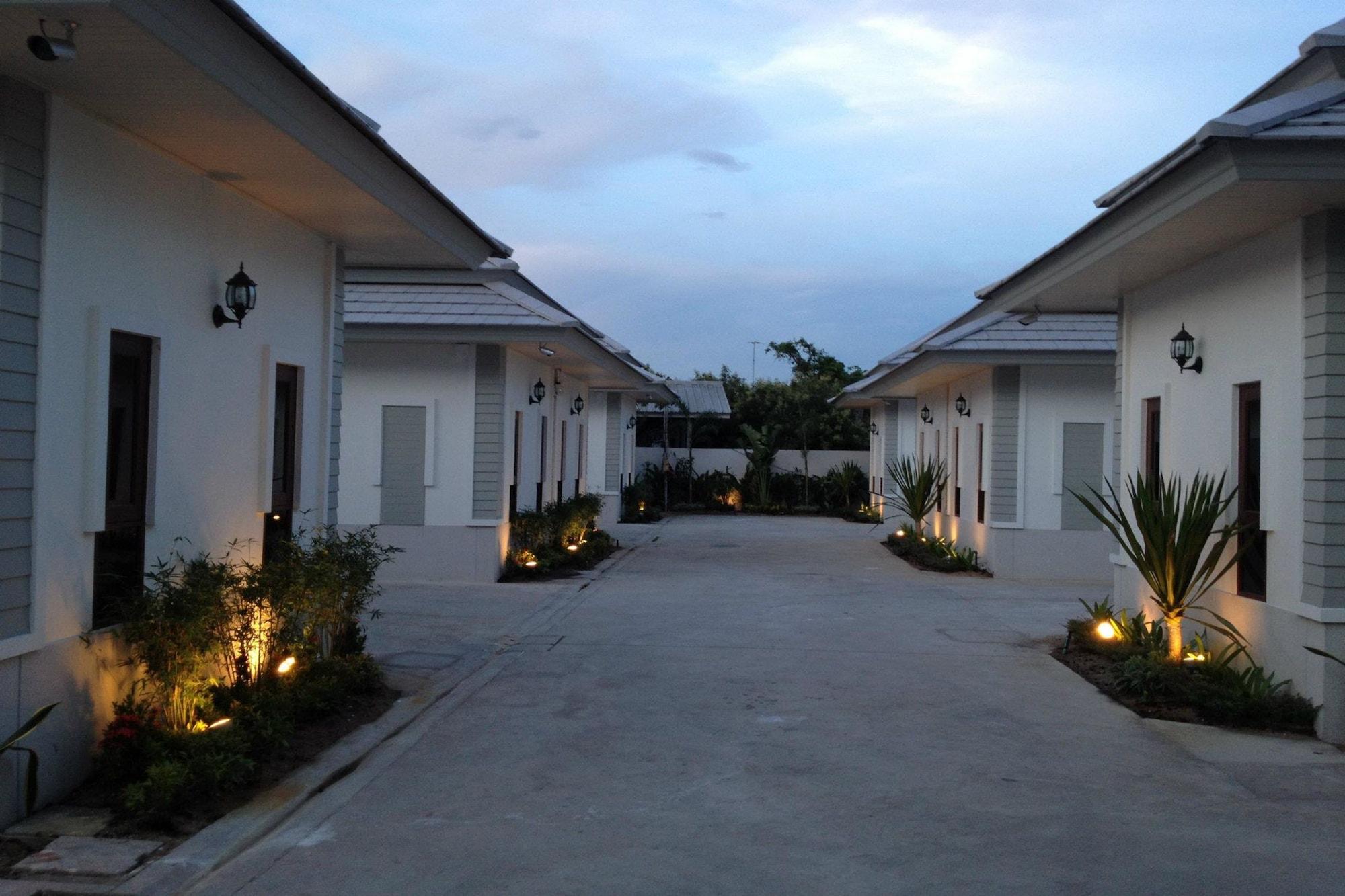 Varios The Sixnature Resort Bangsaen