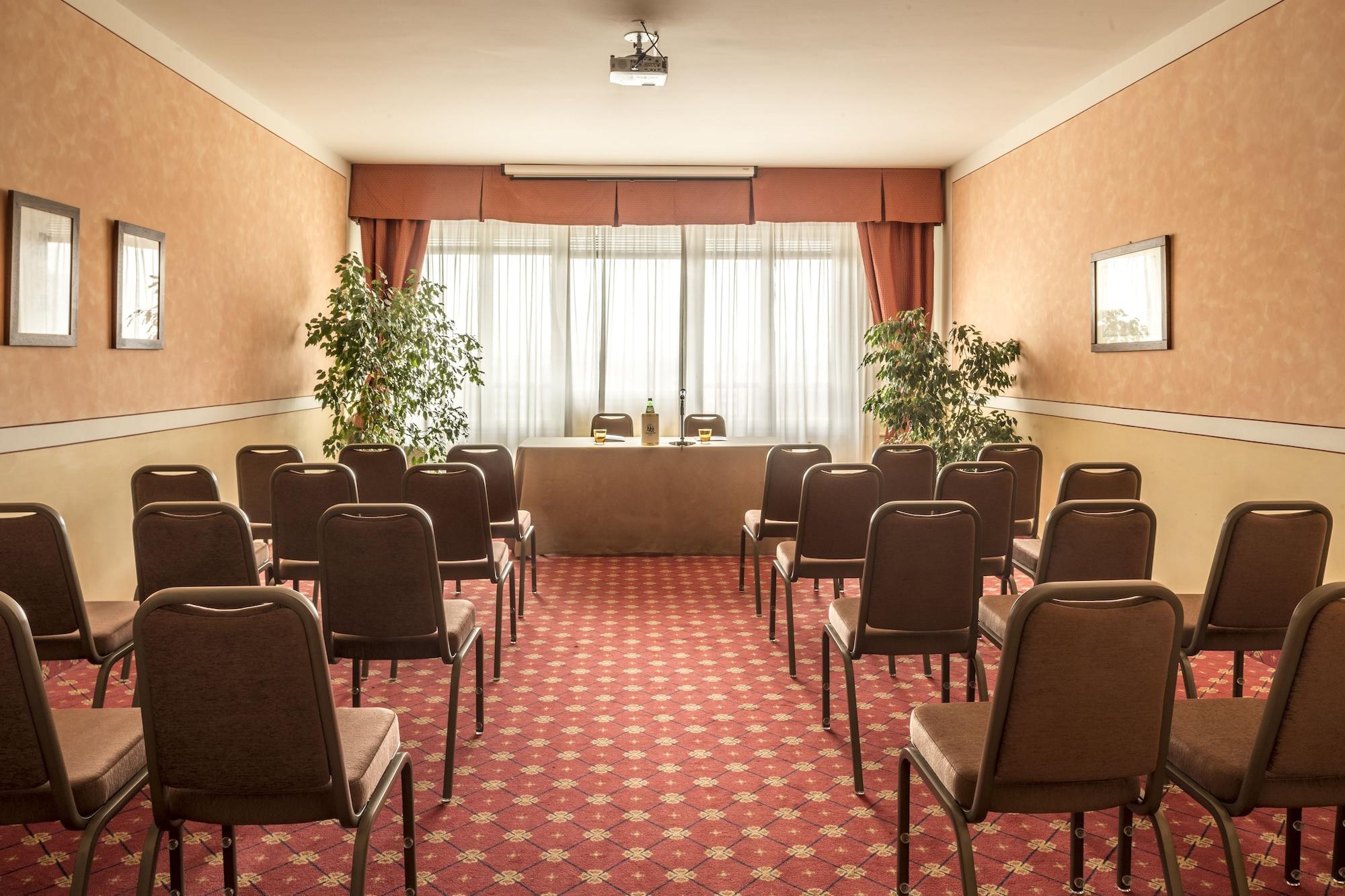 Sala de Reuniones Hotel Ambasciatori
