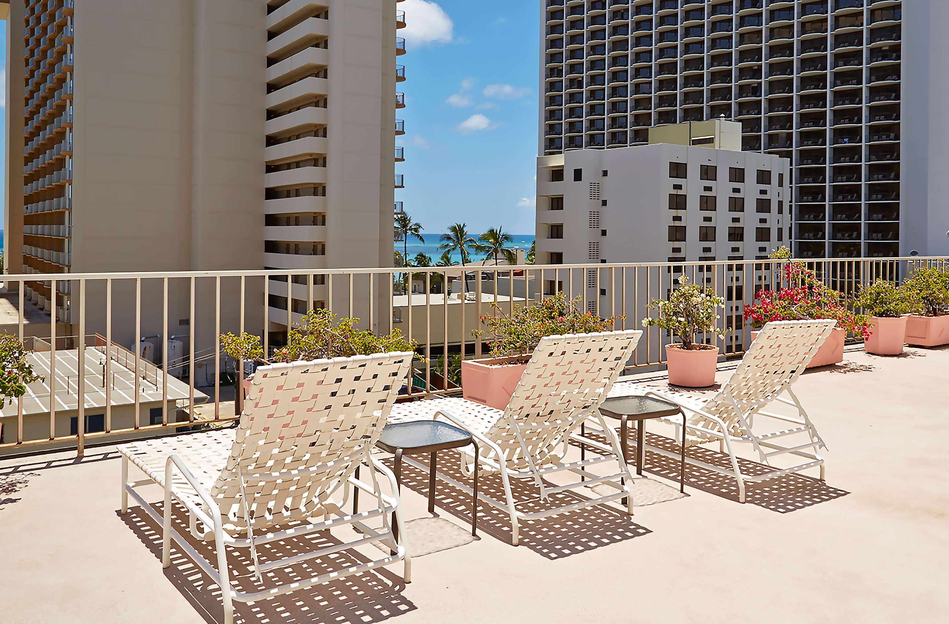 Varios Ewa Hotel Waikiki