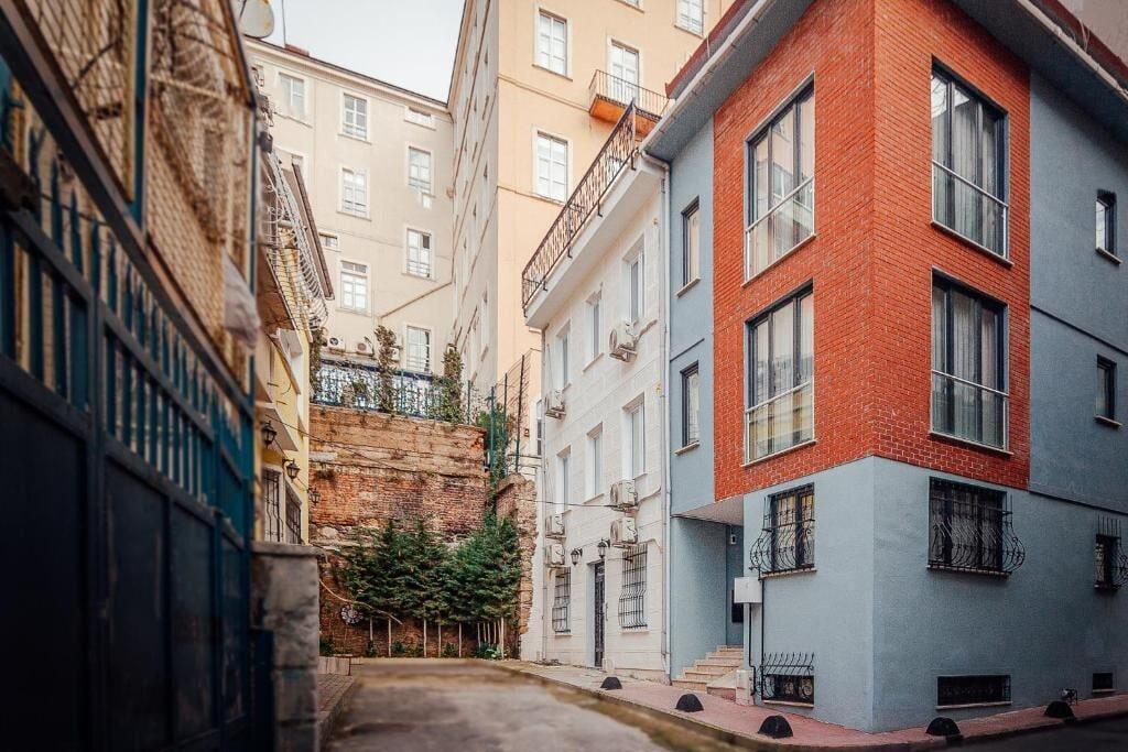 Vista Exterior Taksim Wonder Suites