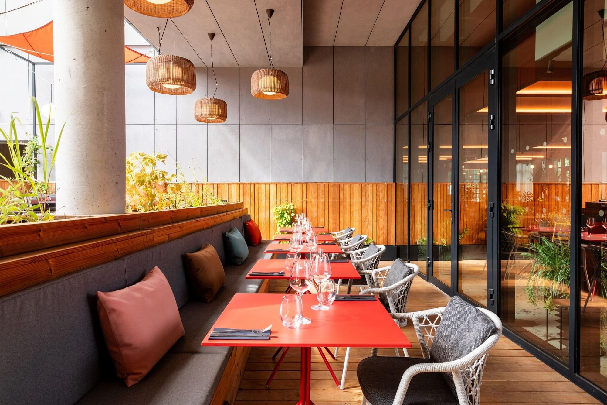 Restaurant Moxy Paris Val D’Europe