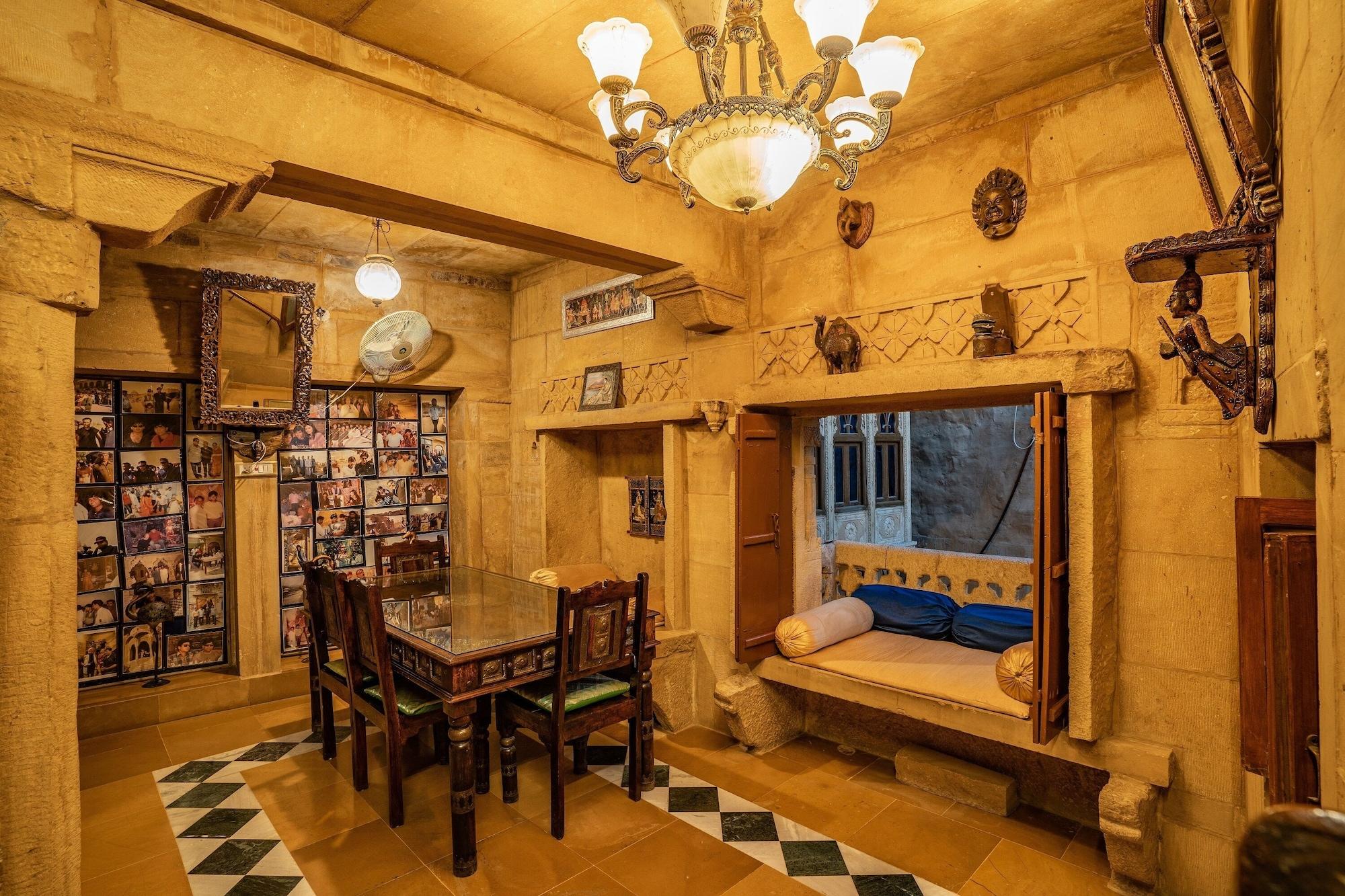 Restaurant Hotel Garh Jaisal Haveli