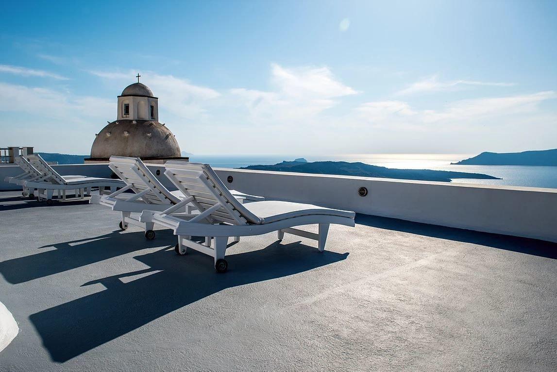 Varios Archontiko Santorini