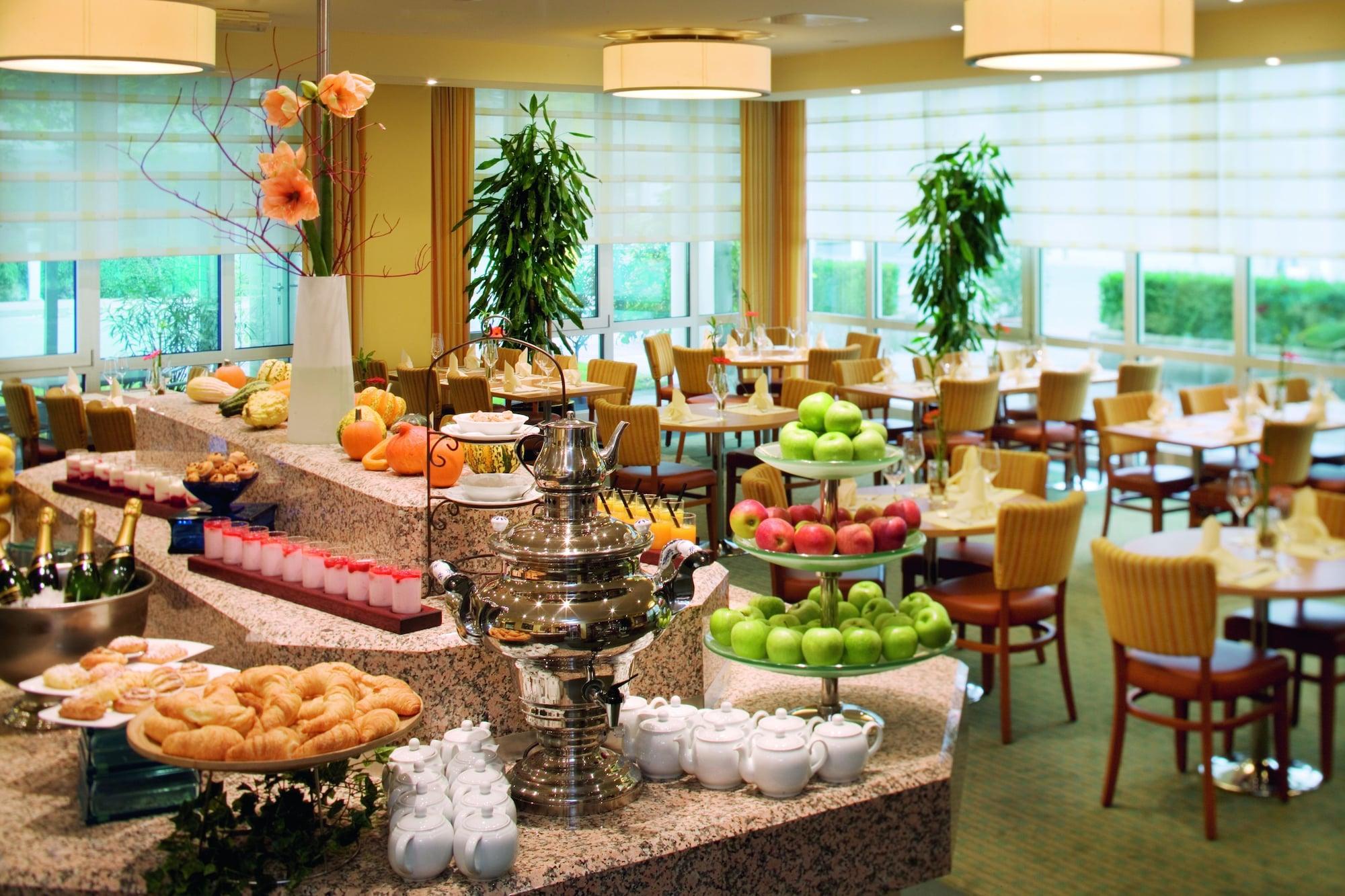 Restaurant Mövenpick Hotel Nuernberg Airport