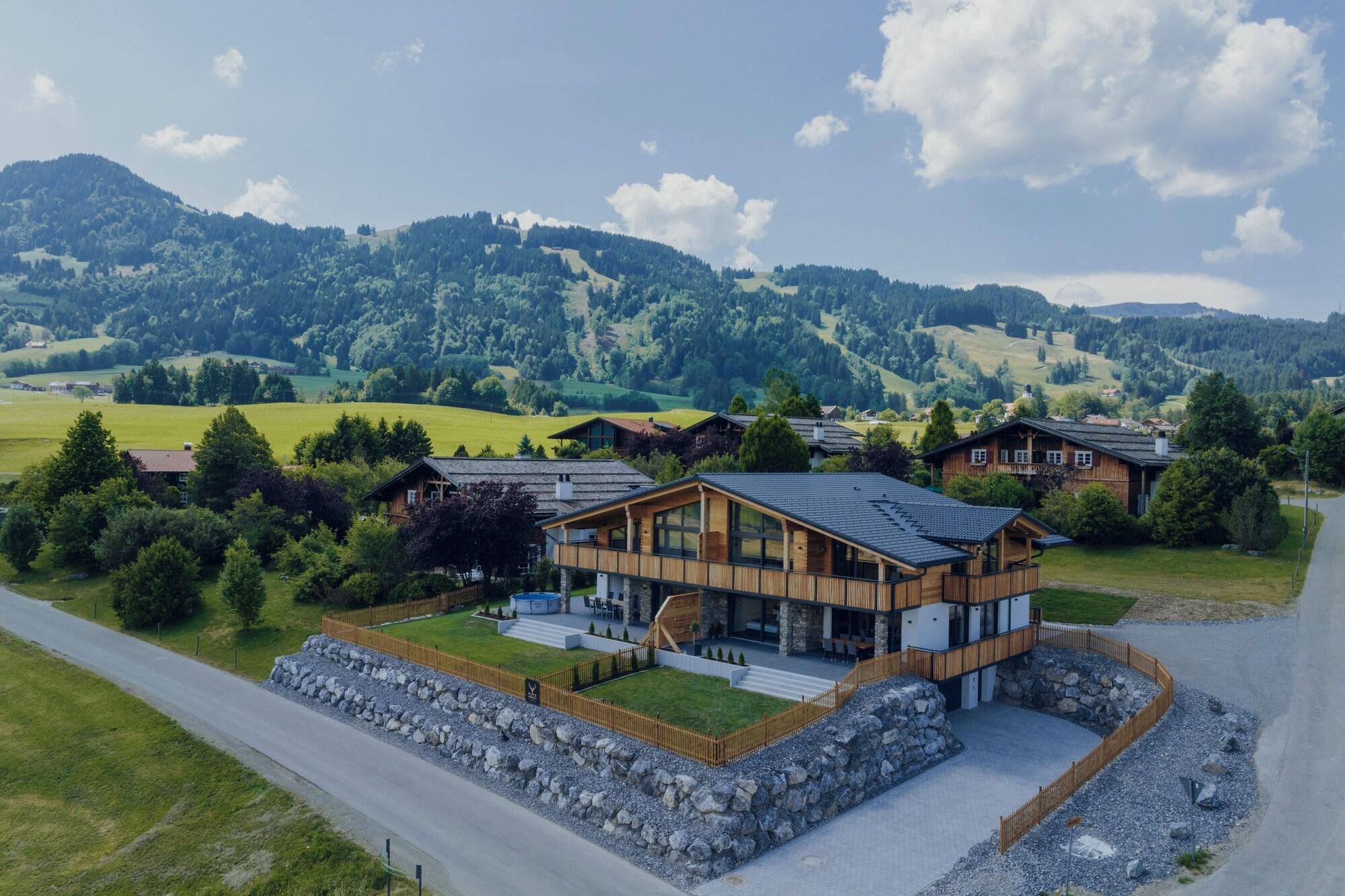 Vista Exterior Platzhirsch First Class Living