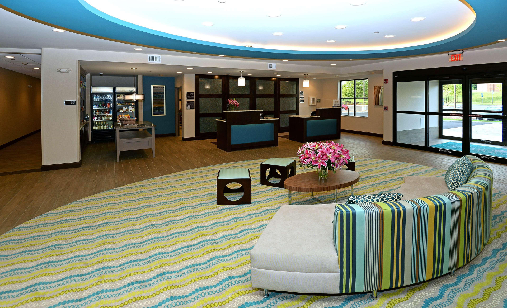 Vista Lobby Homewood Suites By Hilton Cincinnati Mason