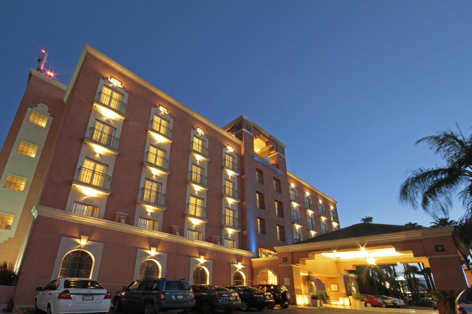 Vista Exterior Holiday Inn Express Monterrey Galerias by IHG