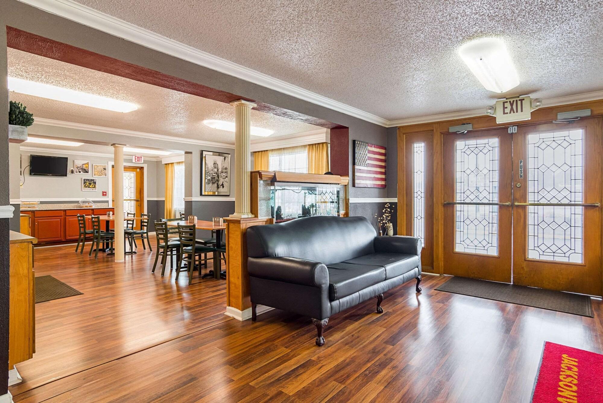 Vista Lobby Econo Lodge Jacksonville near Little Rock Air Force Base