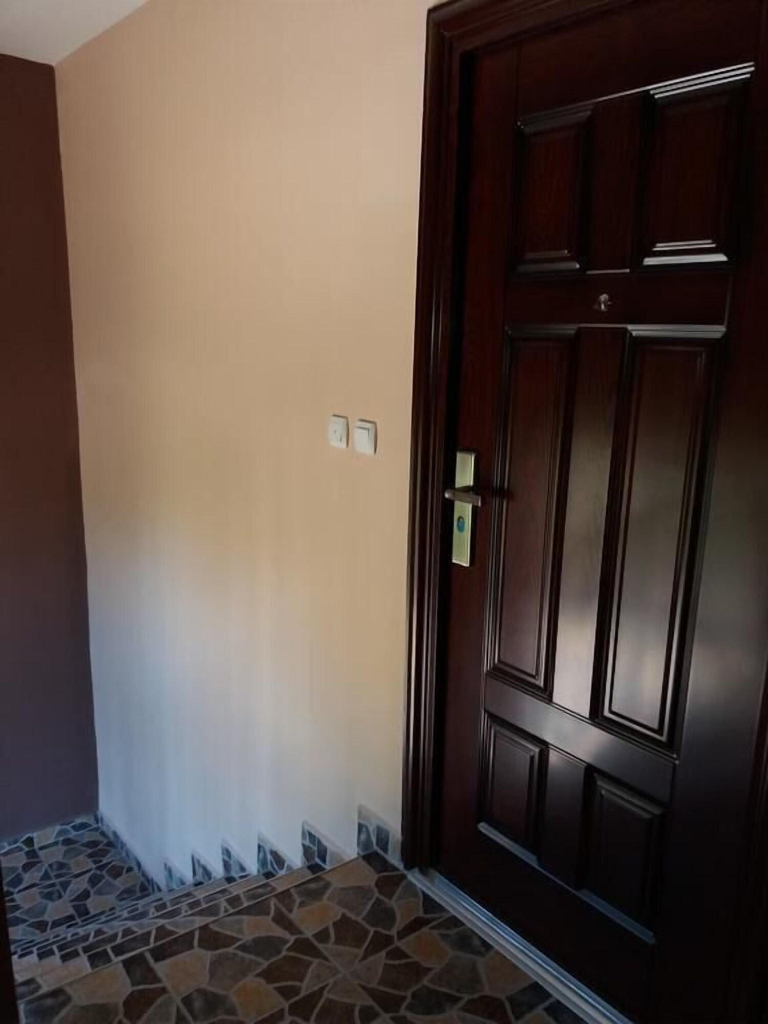 Vista Exterior Grande House