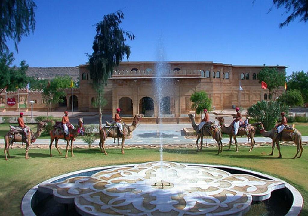 Vista Exterior Gorbandh Palace Jaisalmer - IHCL SeleQtions