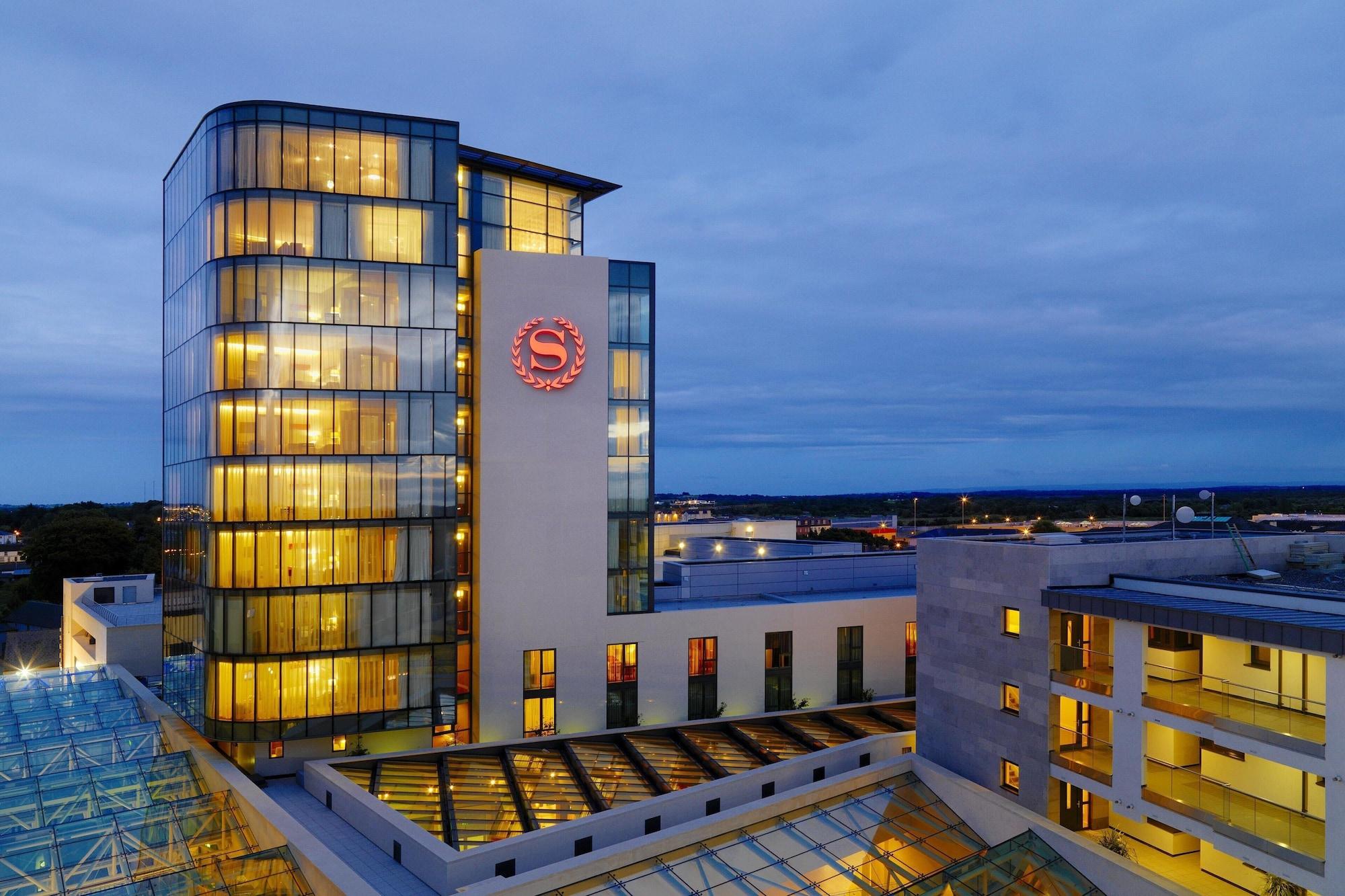 Vista Exterior Sheraton Athlone Hotel