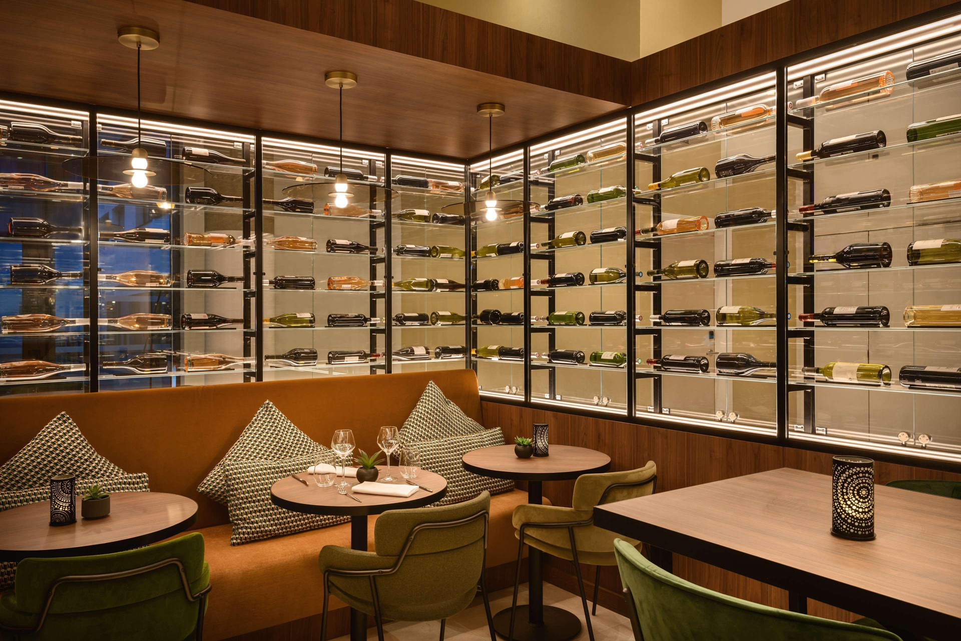 Bar/Salón Hyatt Place Paris Charles de Gaulle Airport