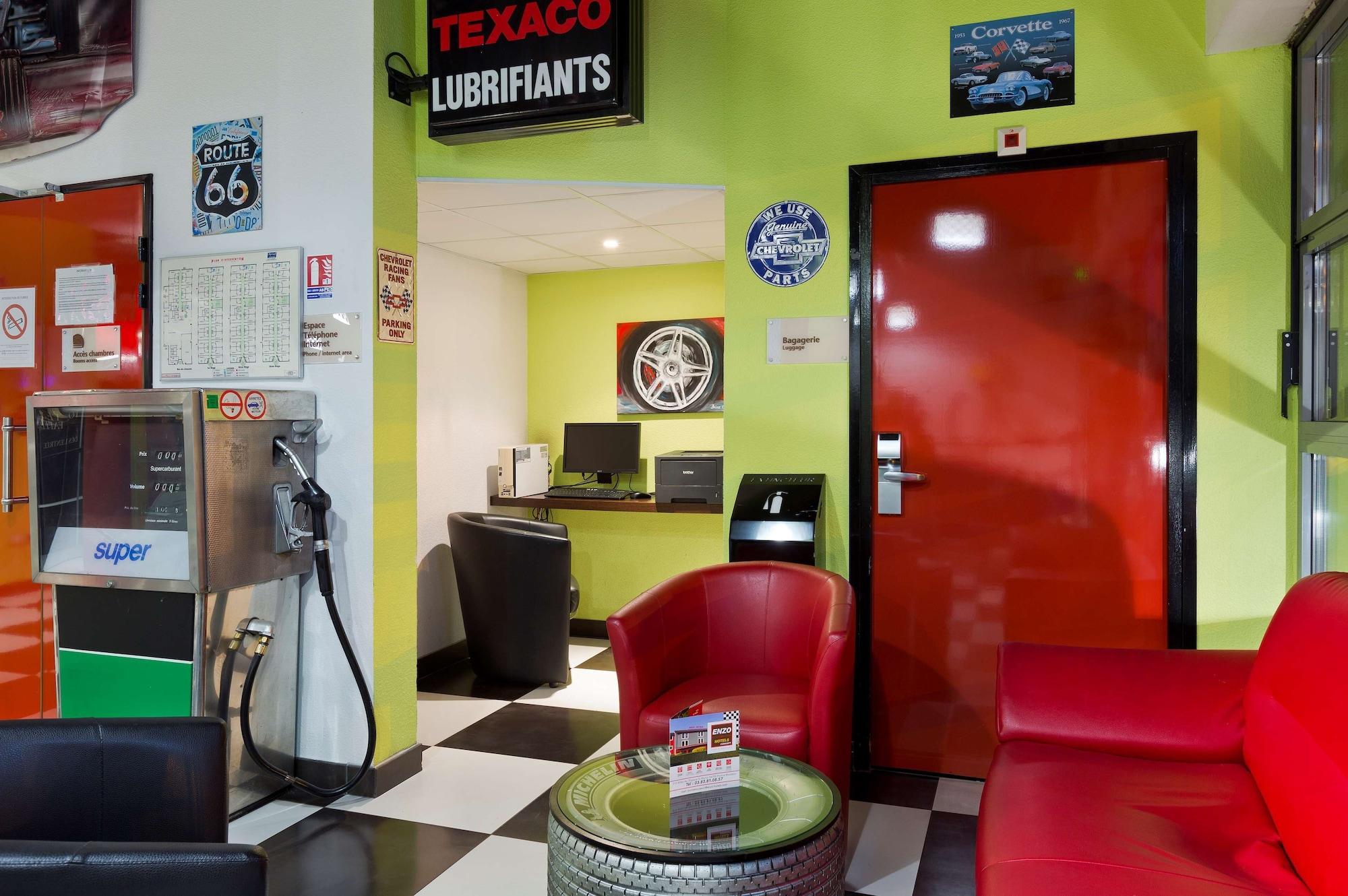 Vista Lobby Enzo Hotels Thionville