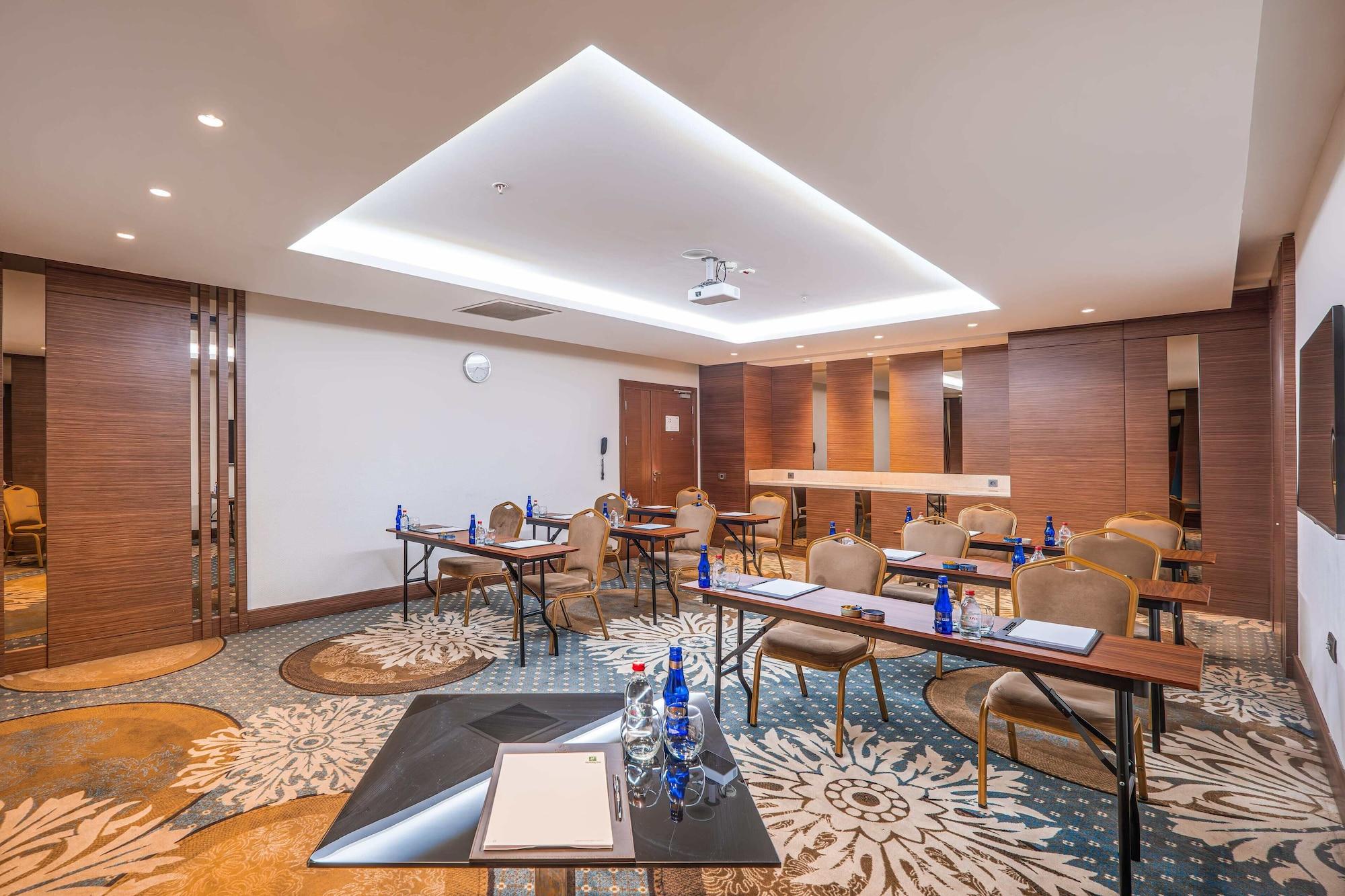 Sala de Reuniones Holiday Inn Ankara - Cukurambar by IHG